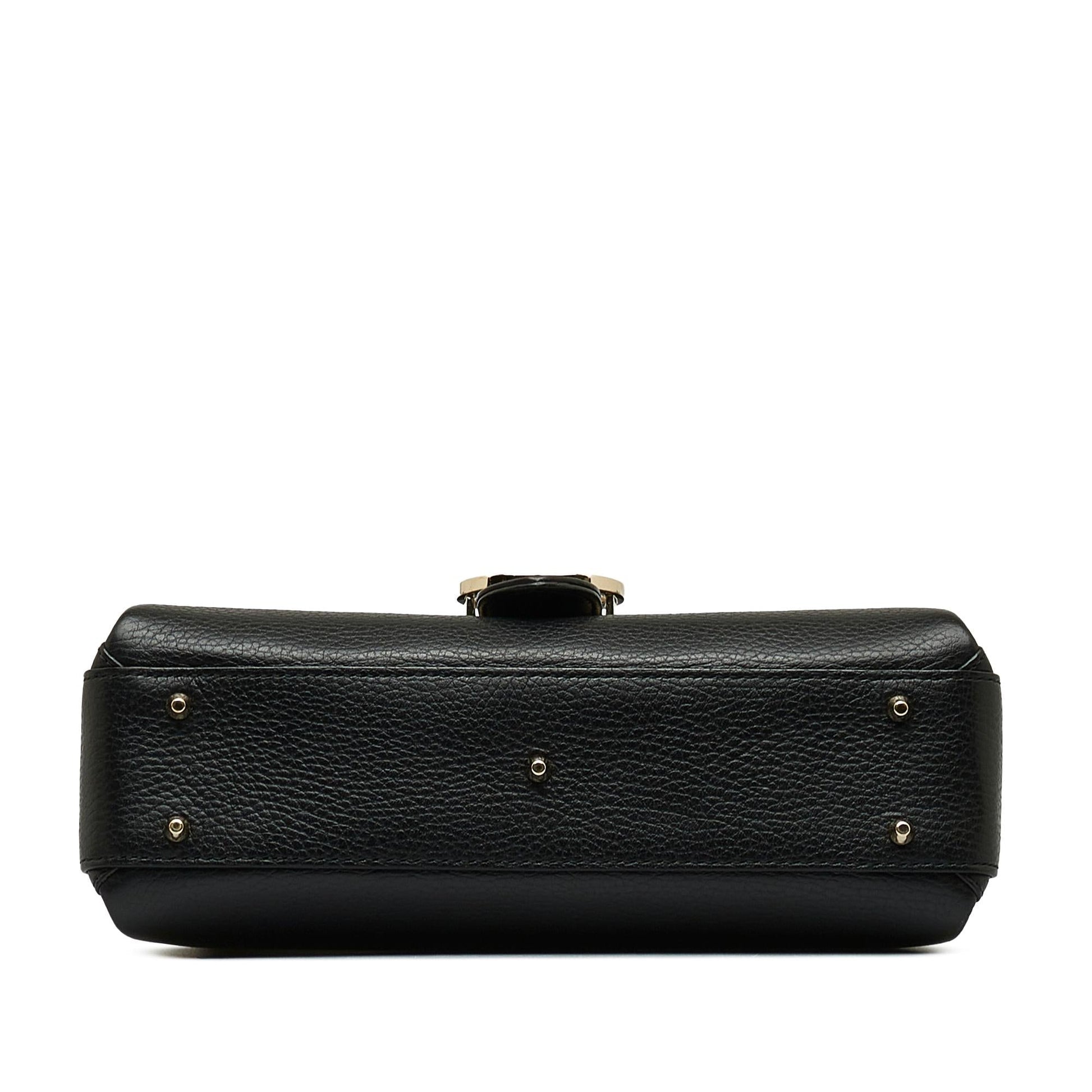Gucci Small Dollar Calf Interlocking G Satchel (SHG-Wq7x11)