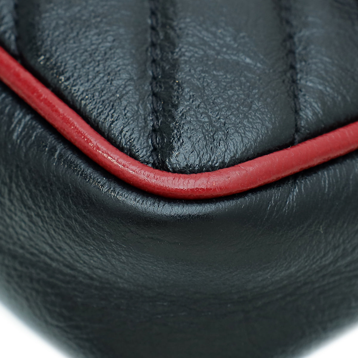 Gucci Quilted Leather Shoulder Bag