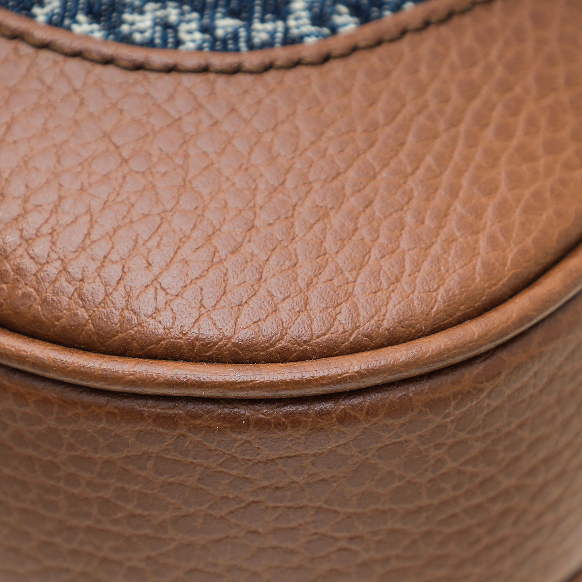 Gucci Leather Shoulder Bag