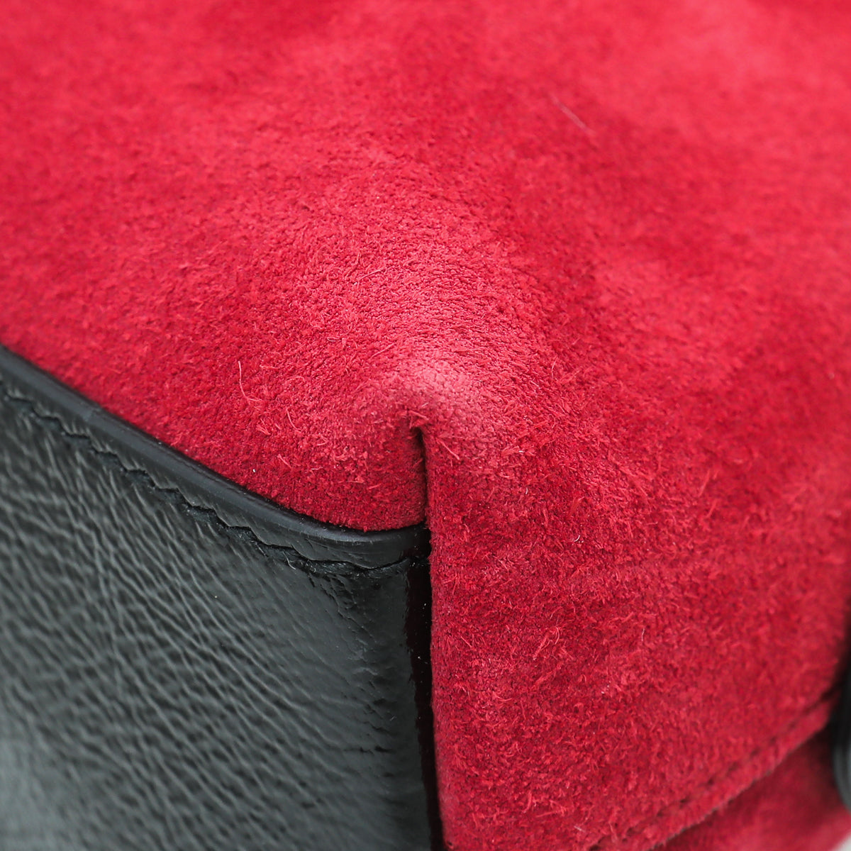 Gucci Leather Shoulder Bag