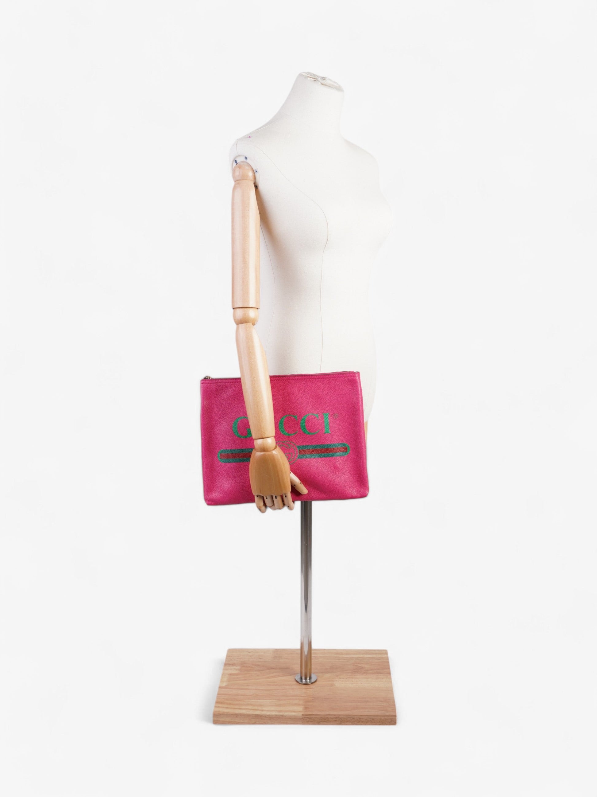 Gucci Logo Clutch Neon Pink / Green / Red Grained Leather