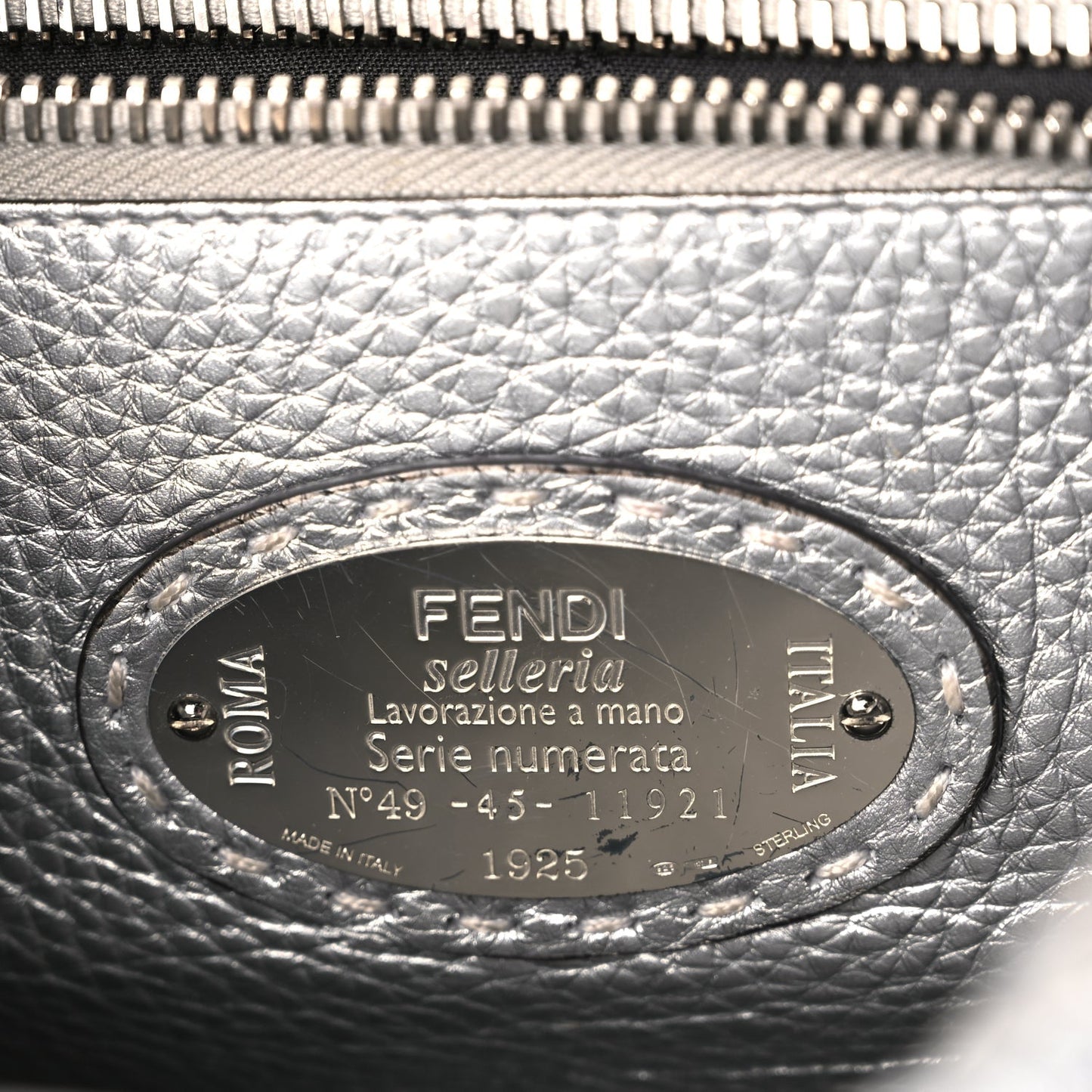 Fendi Cuoio Romano Lux Selleria Medium Peekaboo Iconic Satchel Argento
