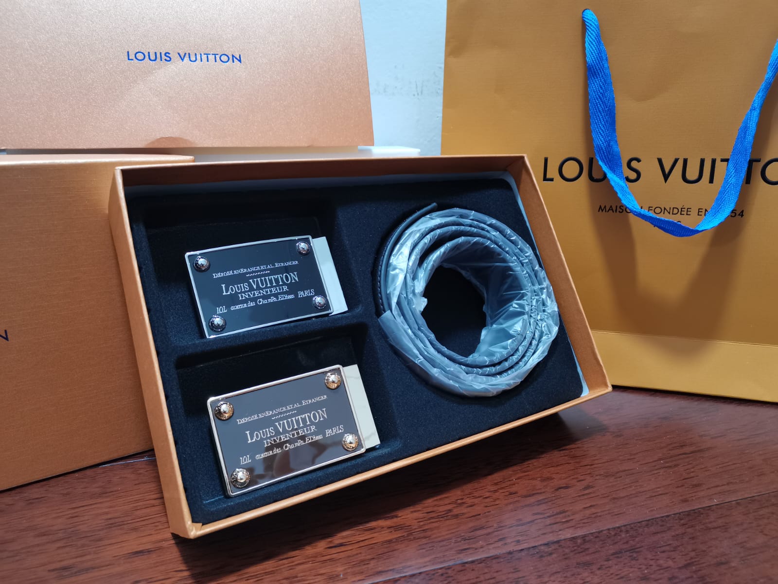 Louis Vuitton Belt Sets Crossbody