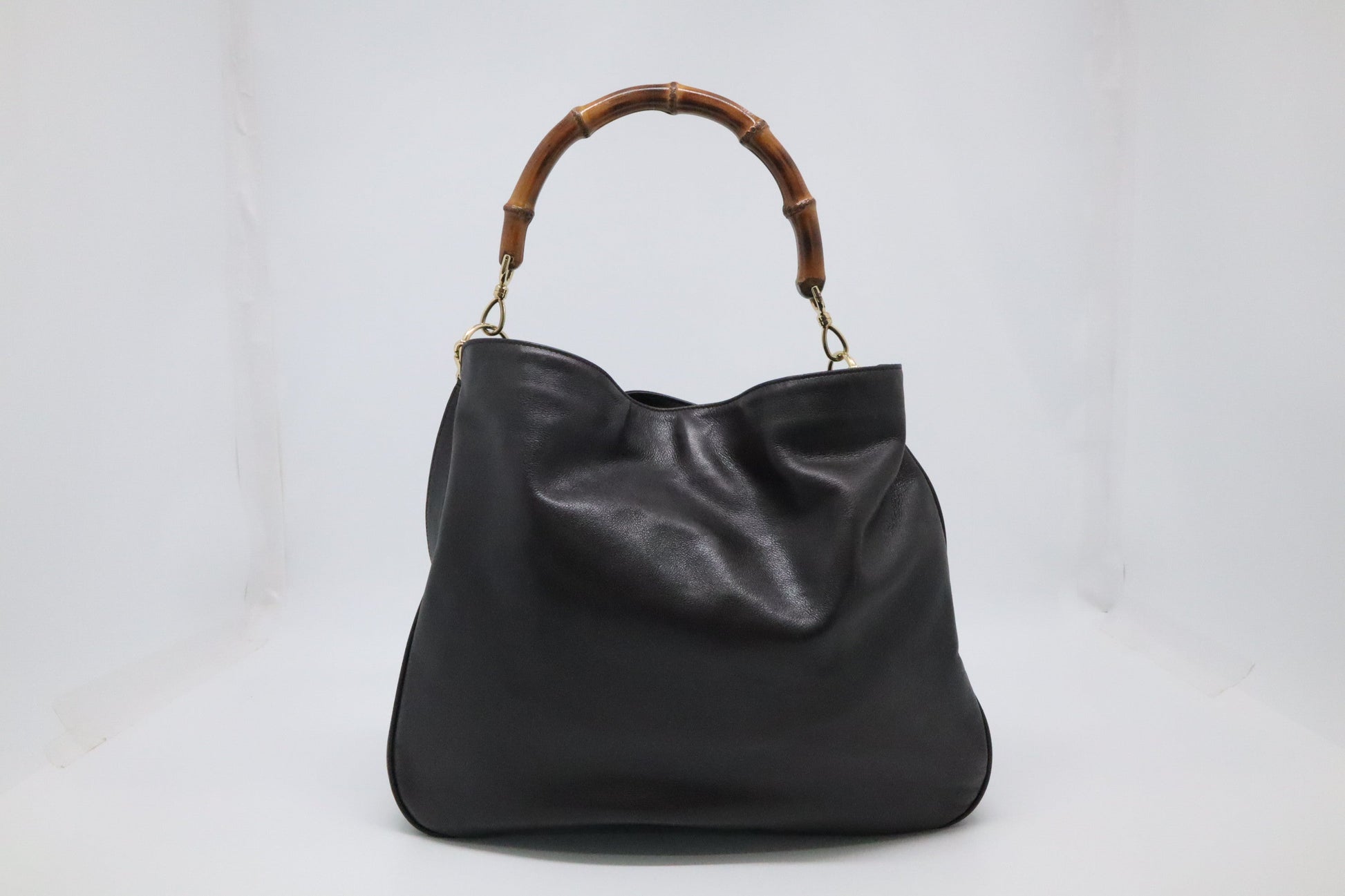 Gucci Bamboo Shoulder Bag in Brown Leather