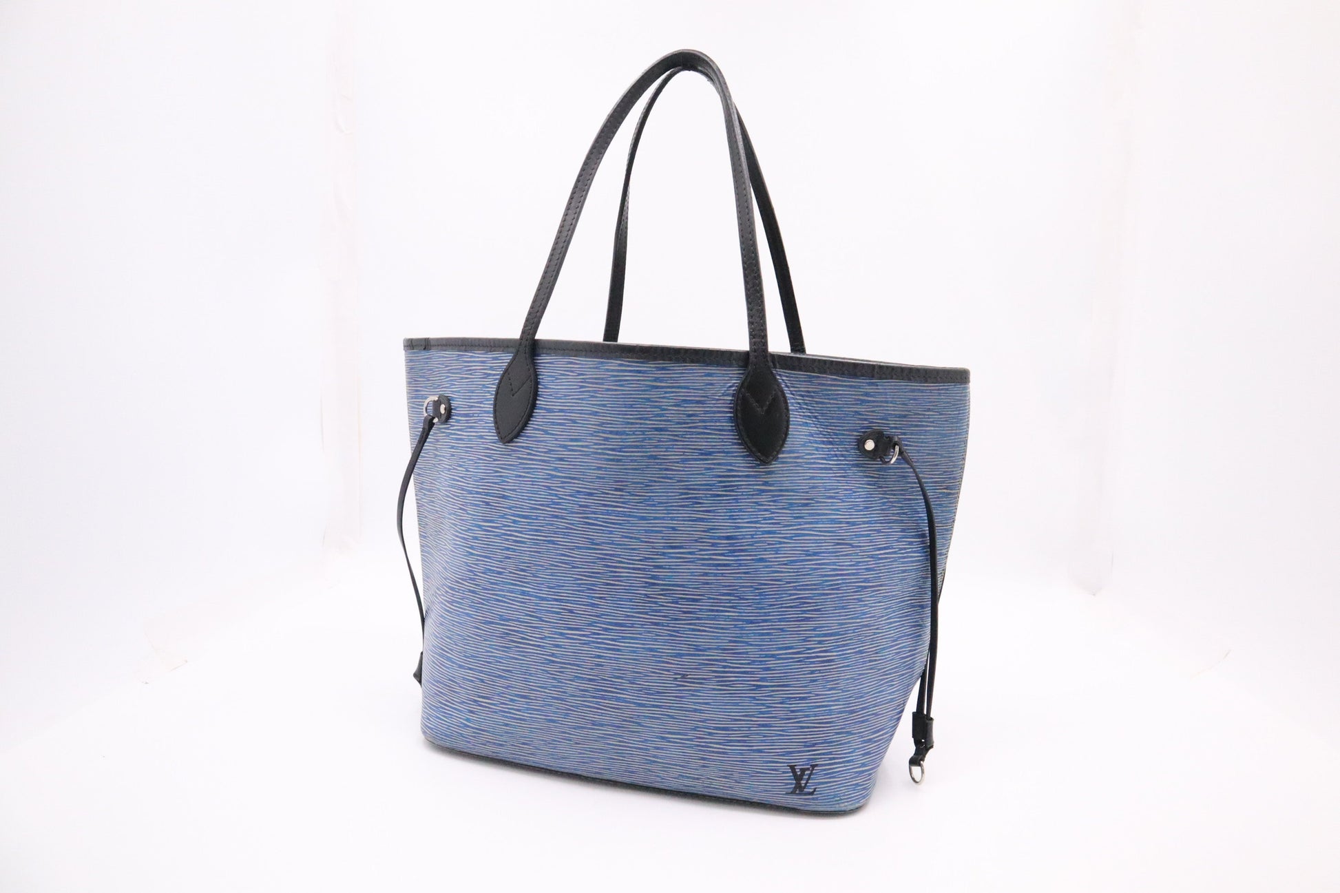 Louis Vuitton Neverfull MM in Denim Blue Epi Leather