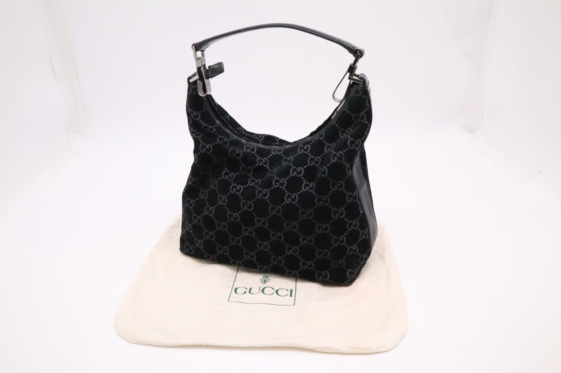Gucci Shoulder Bag in Black GG Suede