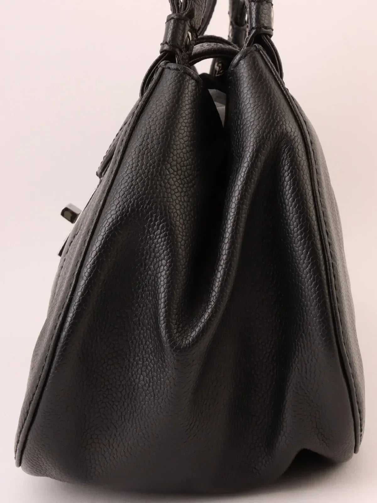 Chanel Shoulder Bag - Lynora Bags
