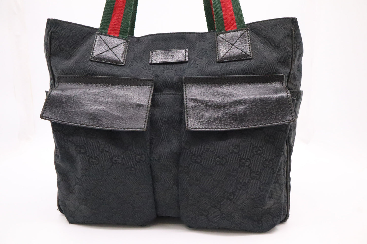 Gucci Shoulder Bag in Black GG Canvas