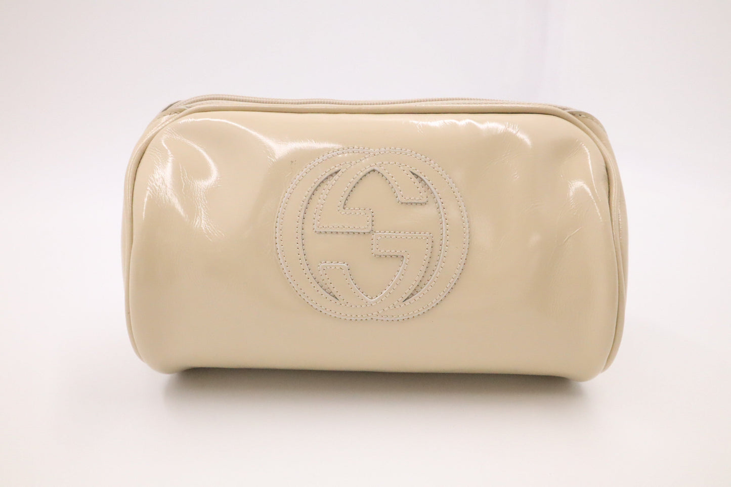 Gucci Cosmetic Pouch in Beige Patent Leather