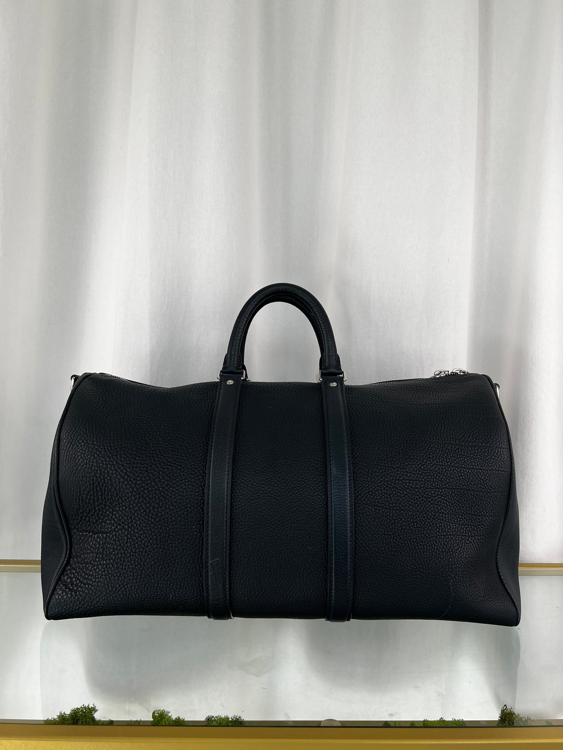 LOUIS VUITTON Taurillion Keepall Bandoliere 45 Crossbody