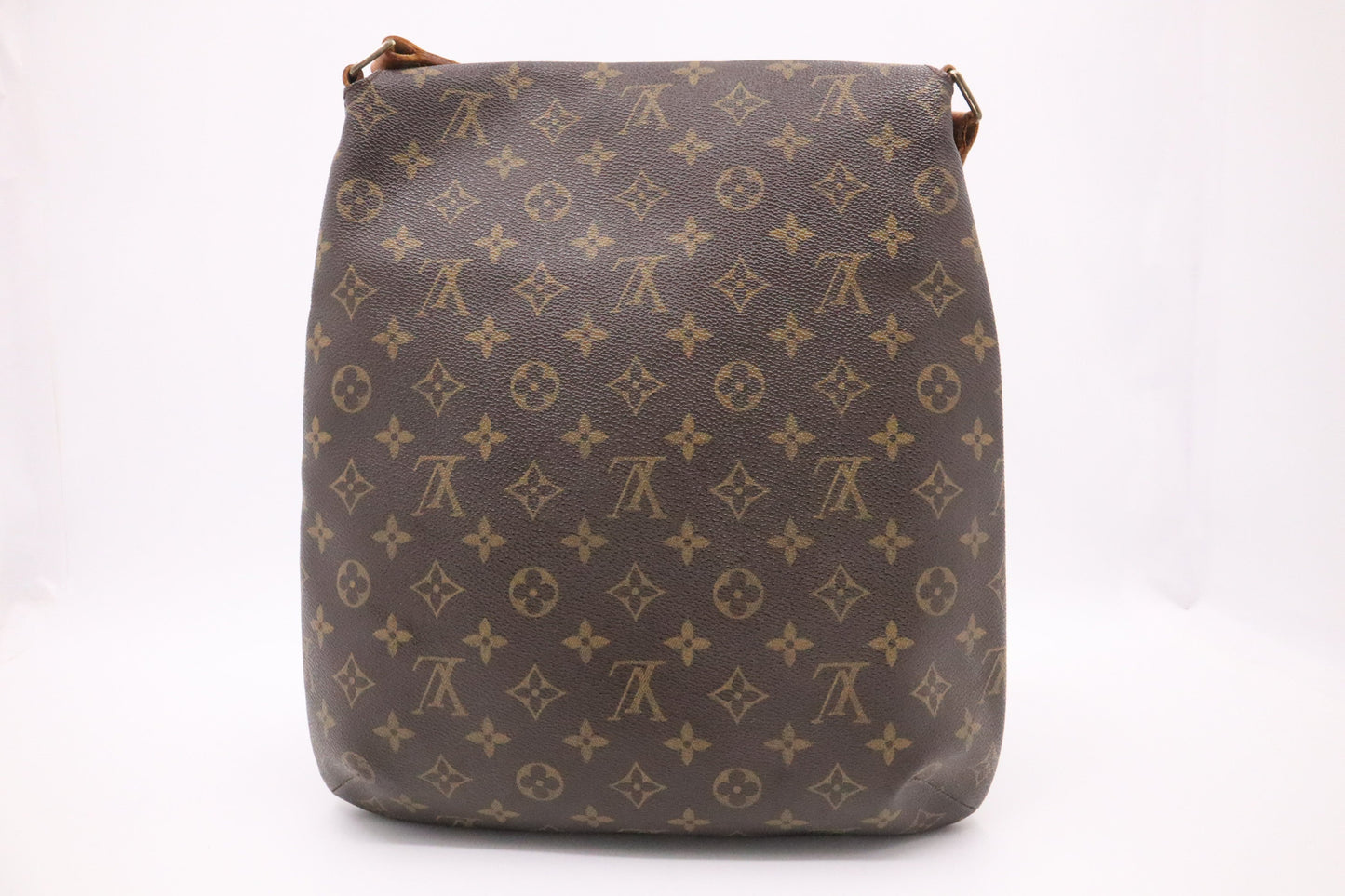 Louis Vuitton Musette Salsa MM in Monogram Canvas