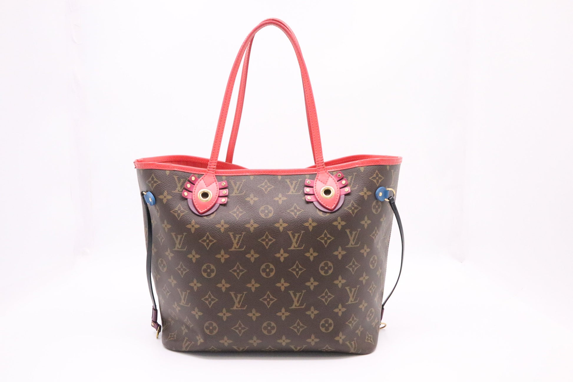 Louis Vuitton Neverfull Totem MM in Monogram Canvas