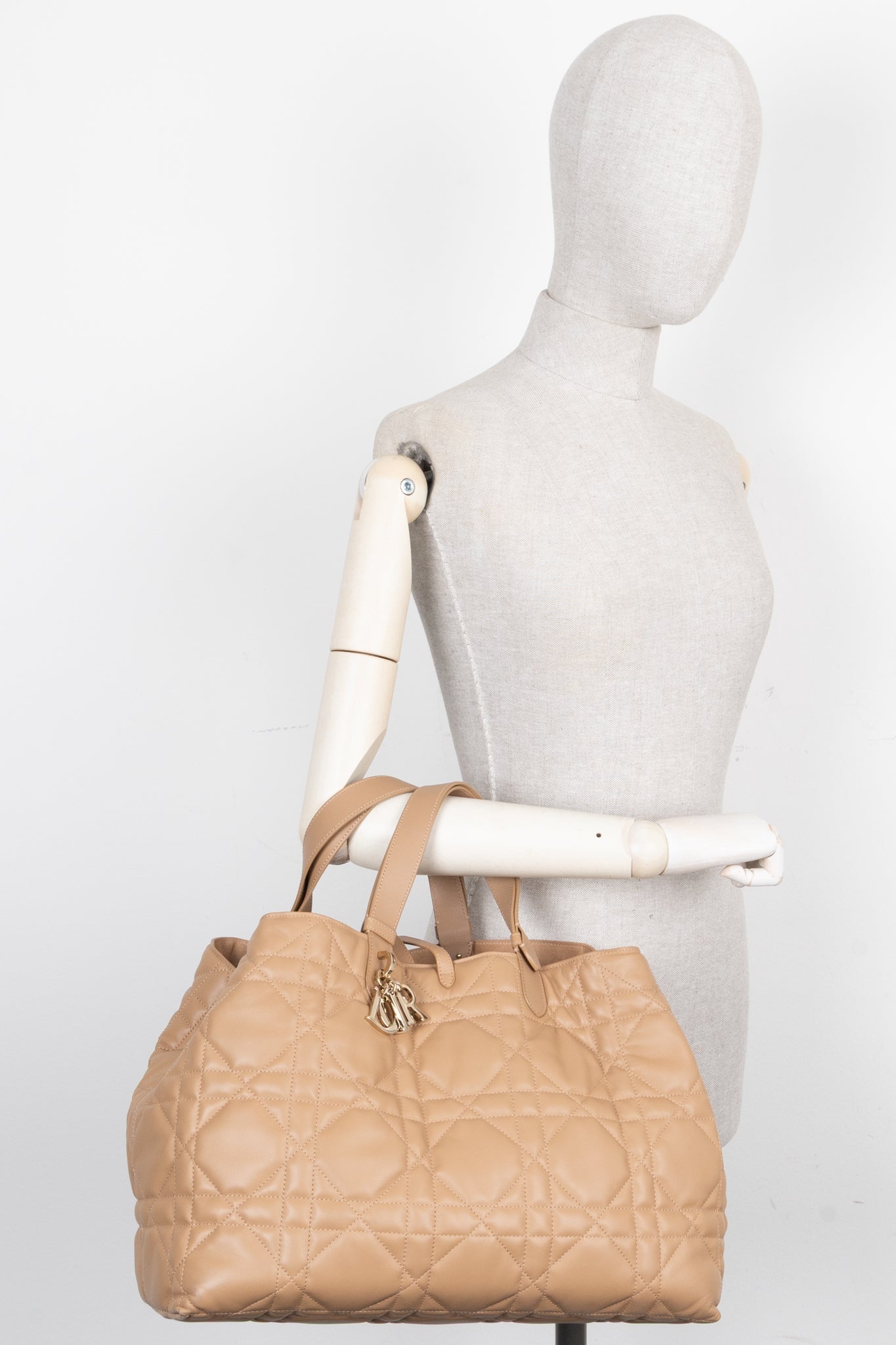 CHRISTIAN DIOR Sac Toujours Large Tote Bag Beige