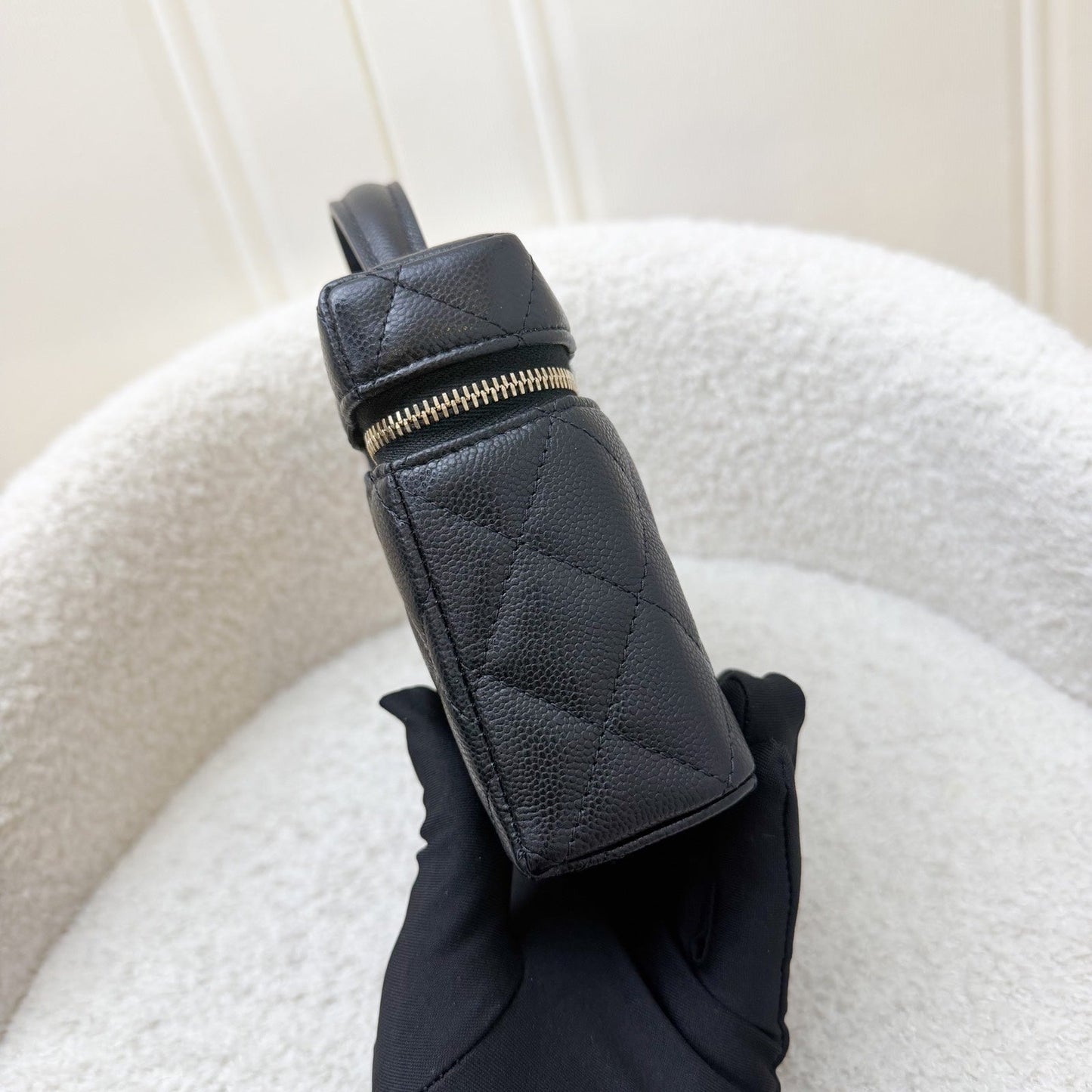 [Local Set - Oct 2025] Chanel 25K Vanity / Clutch with Chain (LP Style Bag) in Black Caviar and LGHW (Model: AP4385)