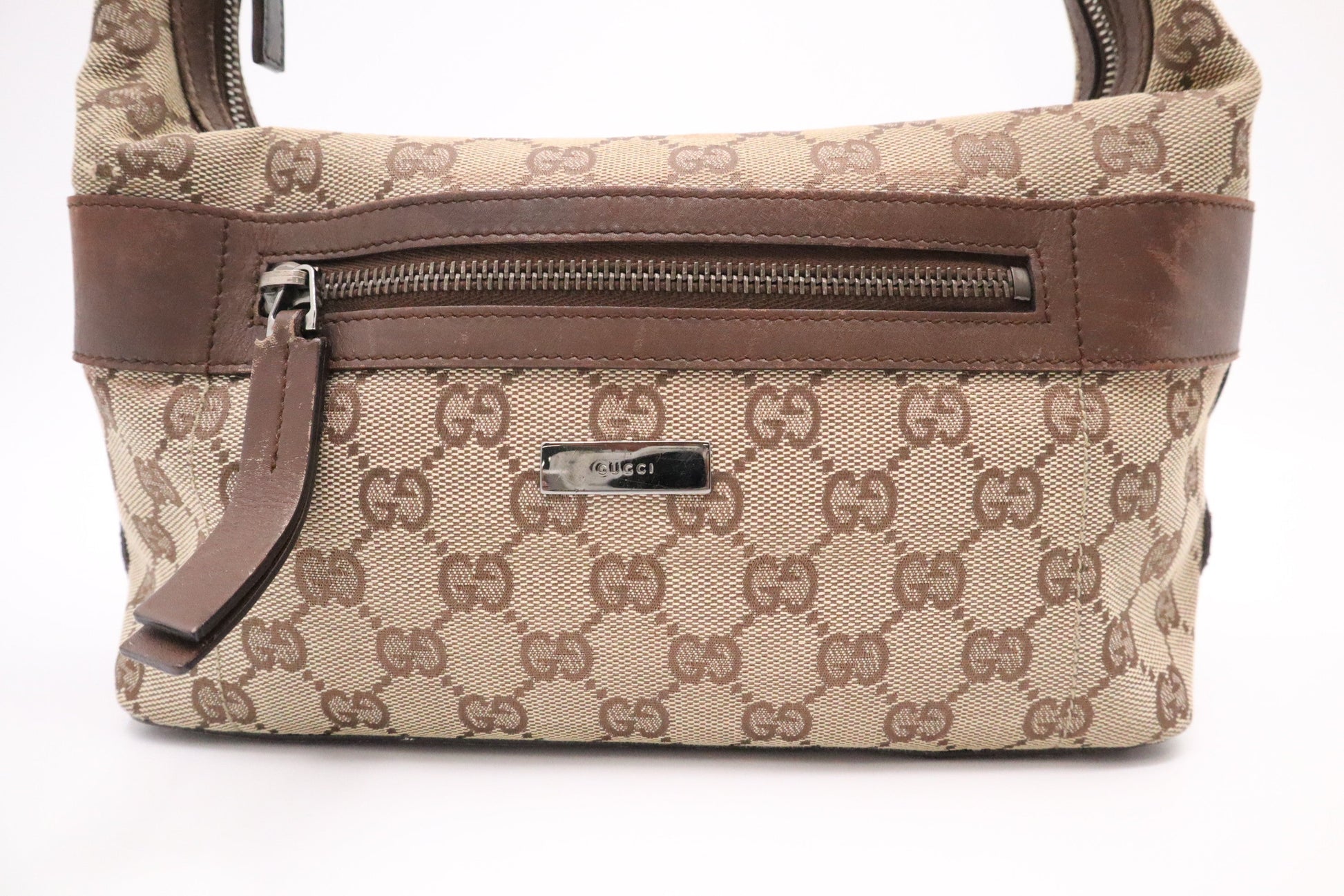 Gucci Shoulder Bag in GG Canvas and Brown Leather