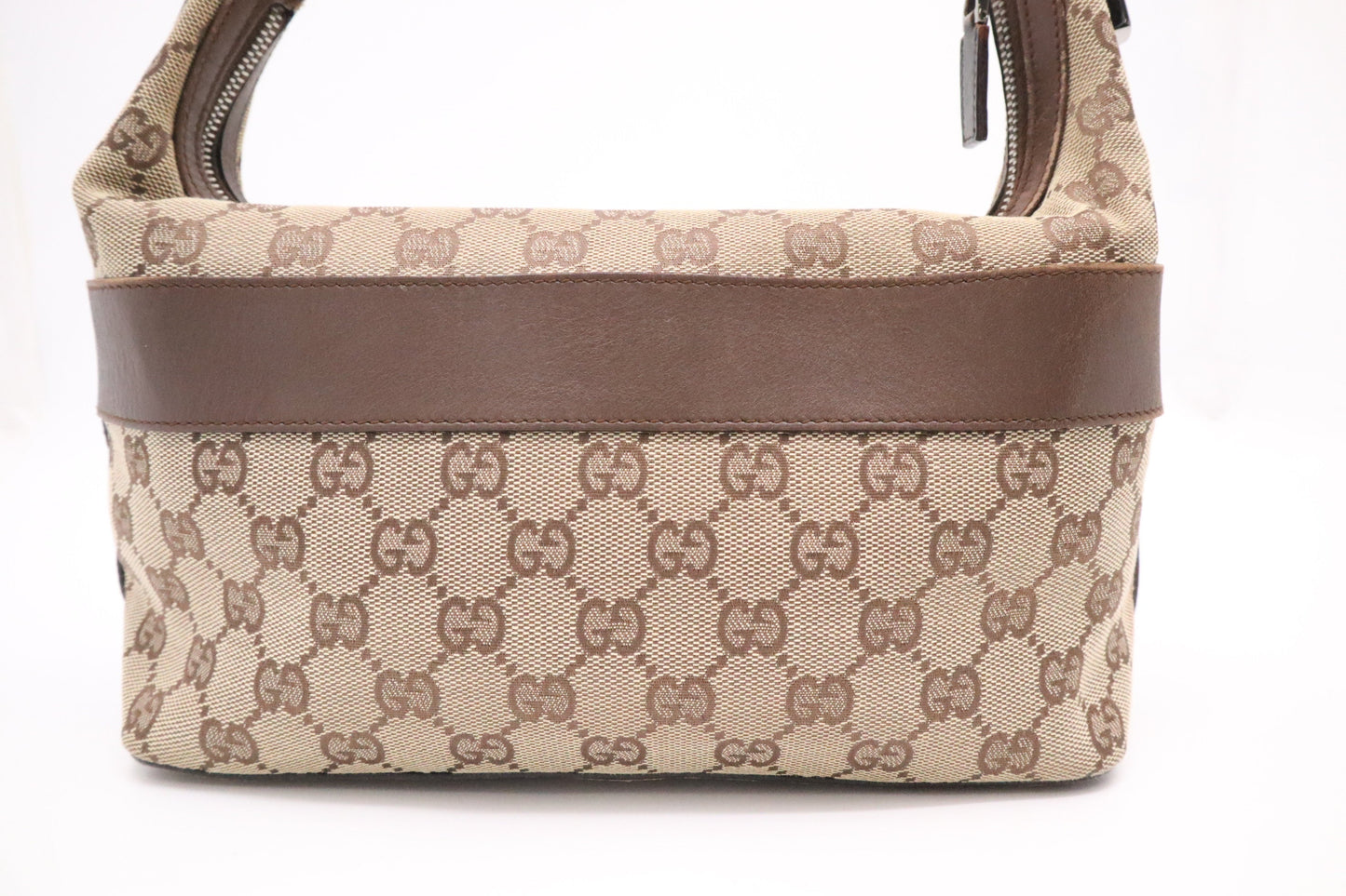 Gucci Shoulder Bag in GG Canvas and Brown Leather