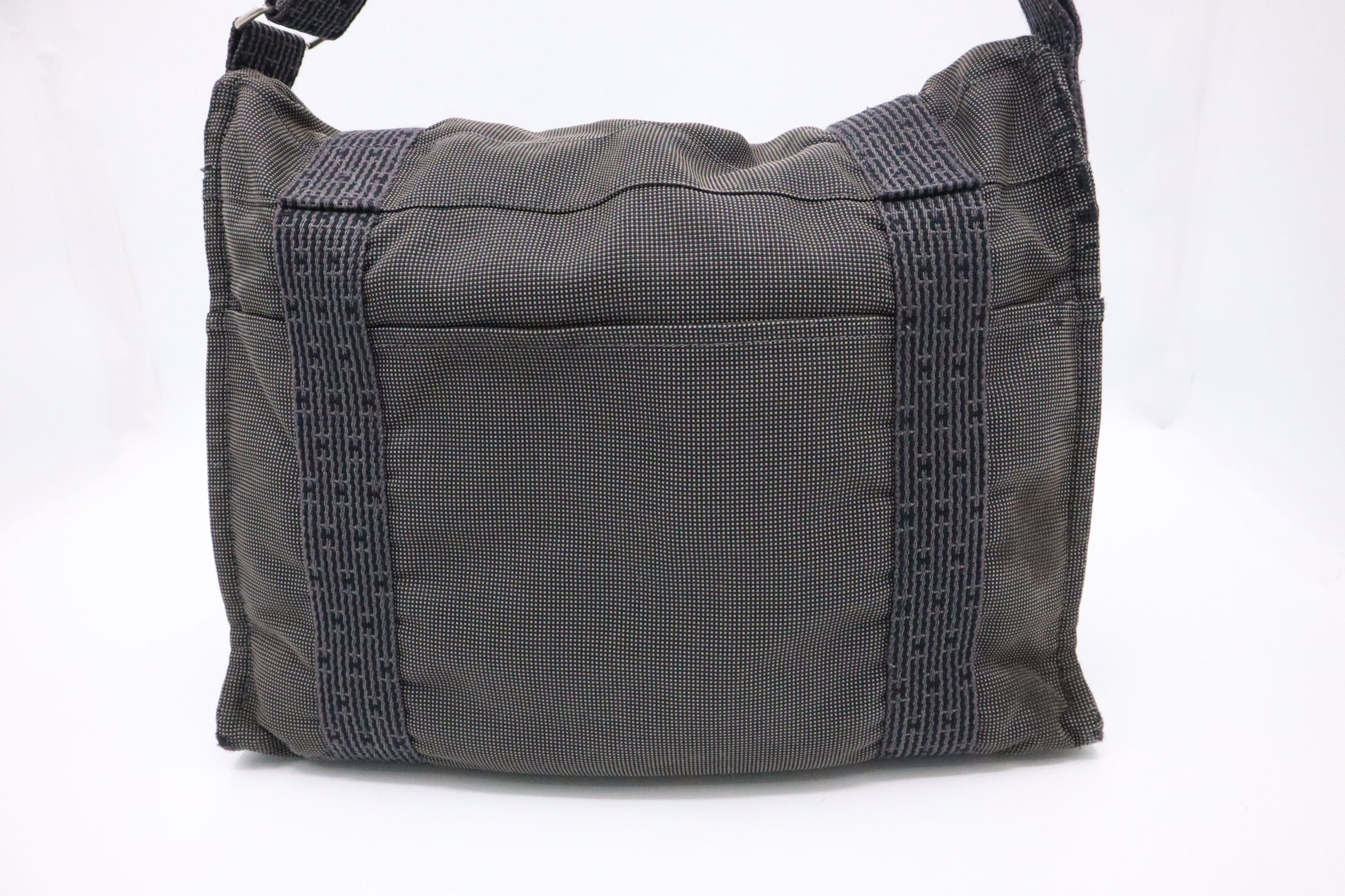 Hermes Herline Bassas Shoulder Bag in Grey Canvas