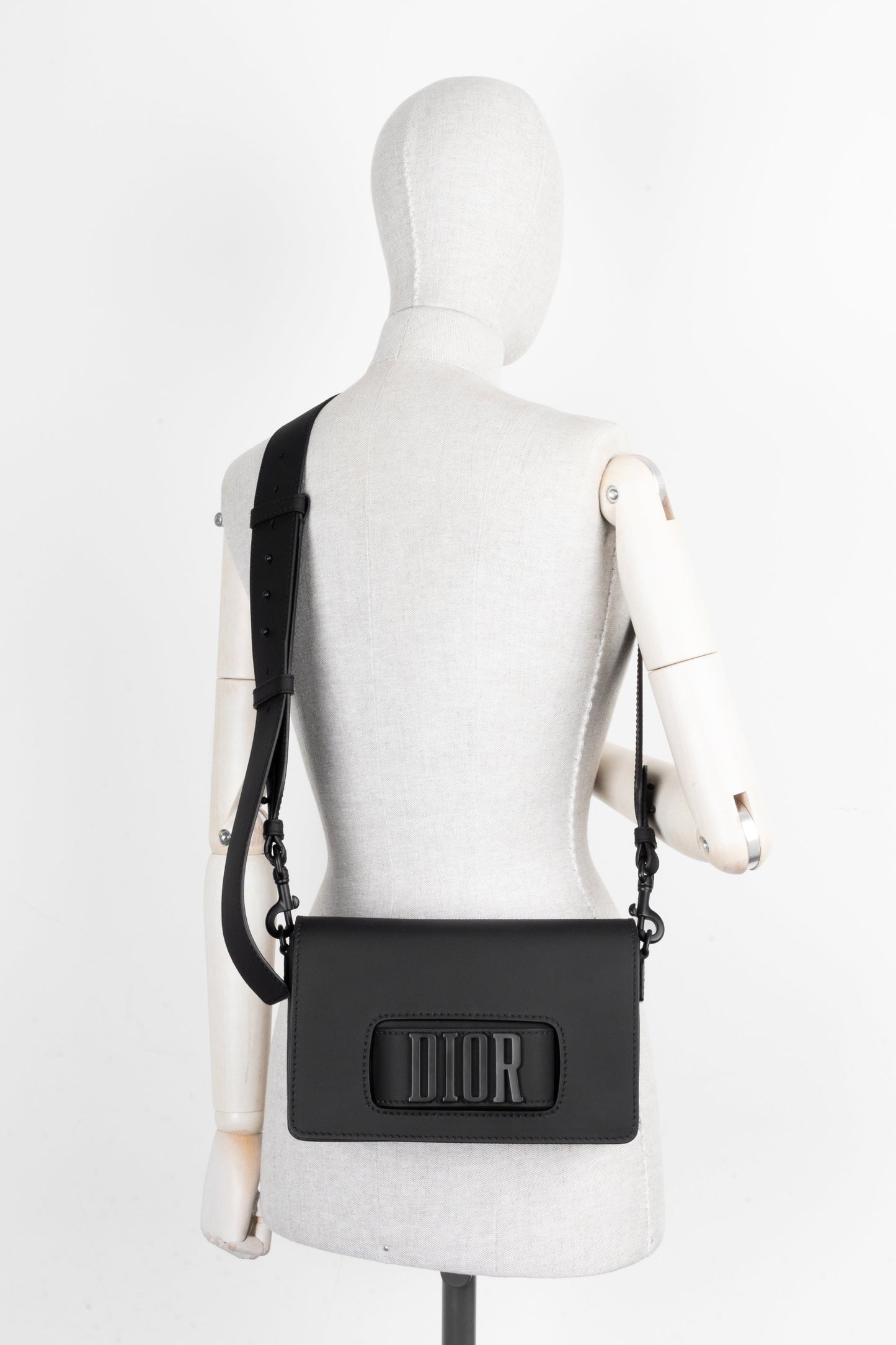 CHRISTIAN DIOR Dio(R)evolution Bag Black