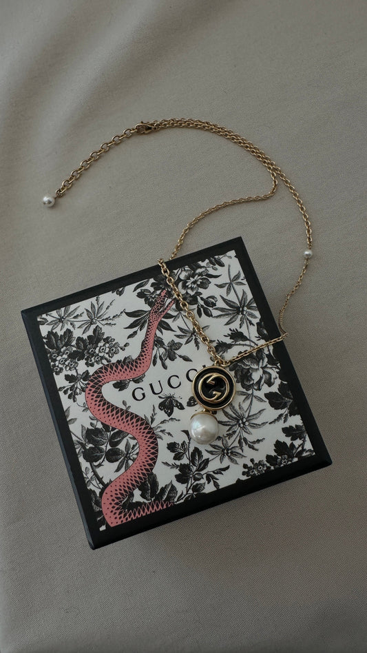 GUCCI GG Pearl Necklace Gold Black