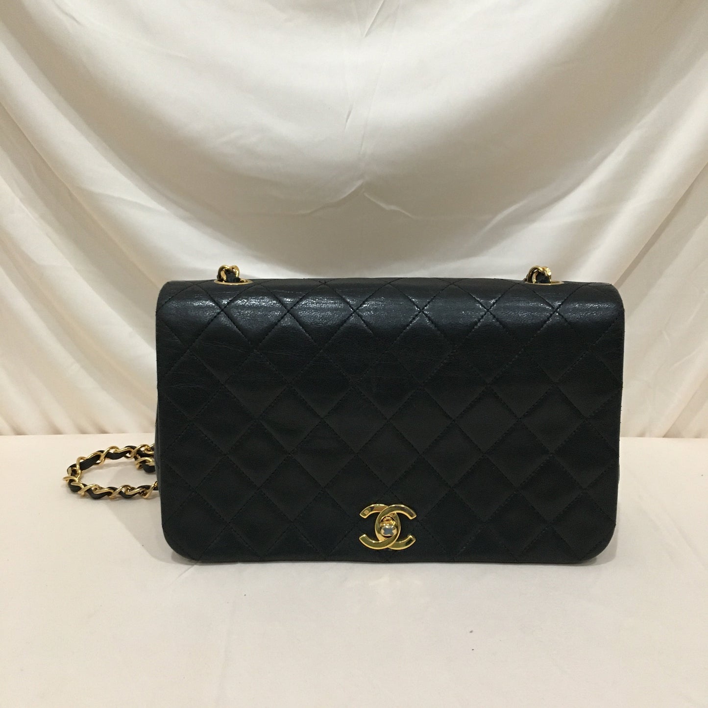 Chanel Black Leather Single Flap Shoulder Bag Sku 73023