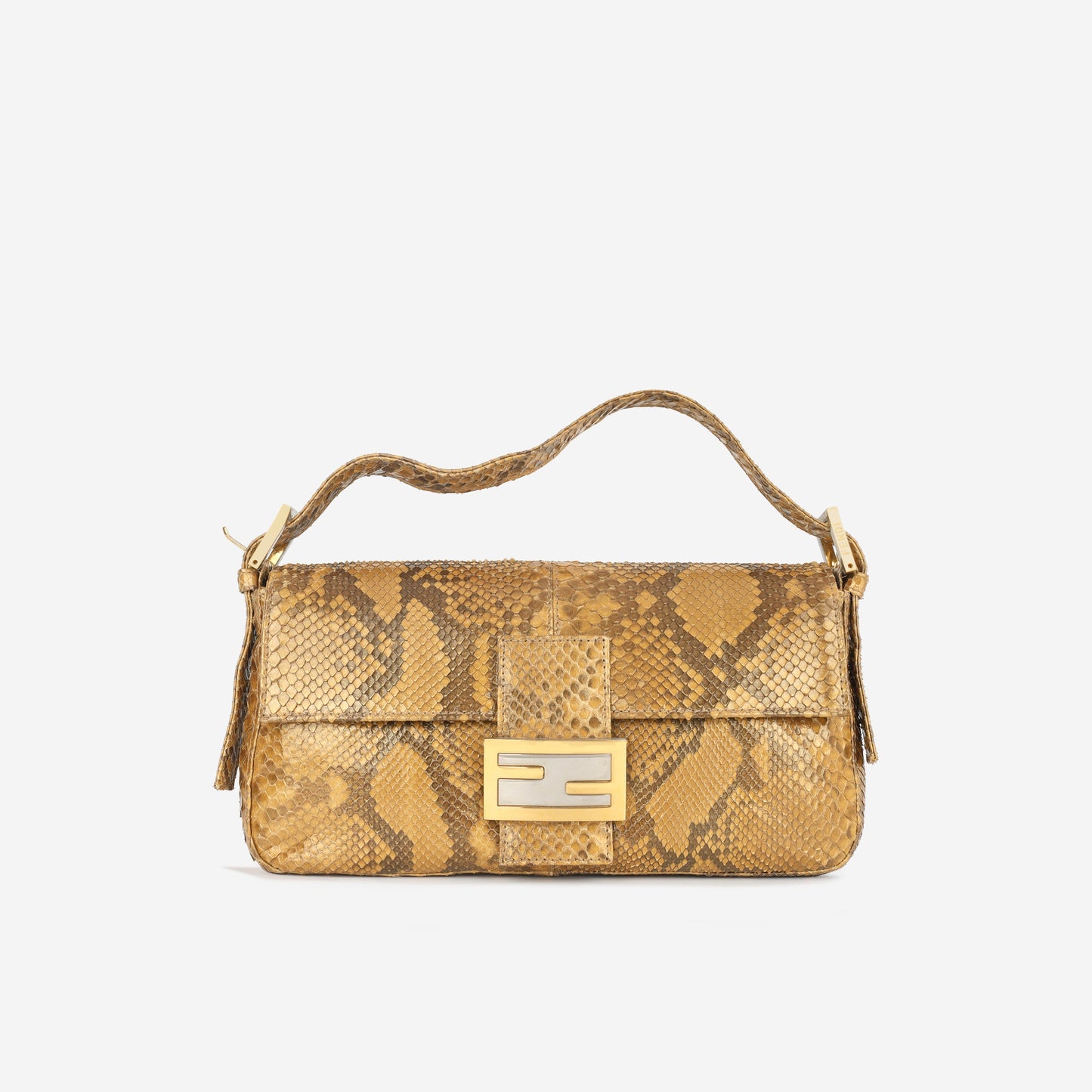 Fendi medium baguette