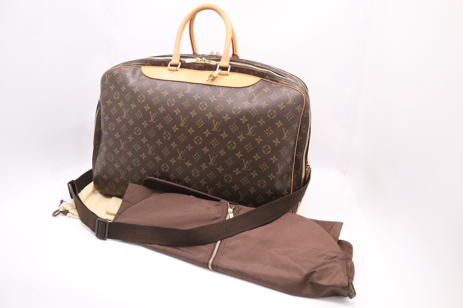 Louis Vuitton Alize 3 Pouches in Monogram Canvas