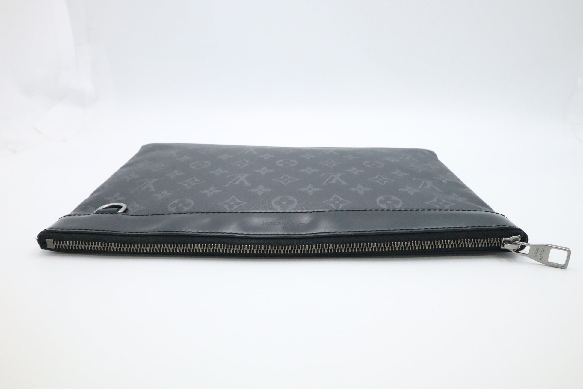 Louis Vuitton Pochette Discovery in Eclipse Monogram Canvas
