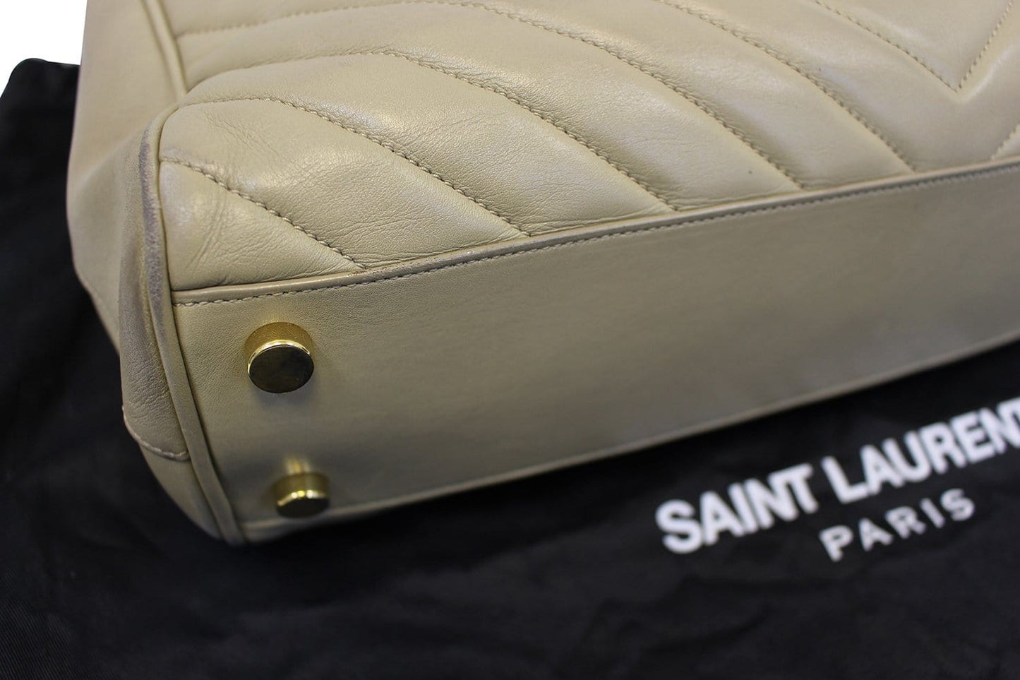 SAINT LAURENT Matelasse Chevron Monogram Shopper Beige Bag - Final Call