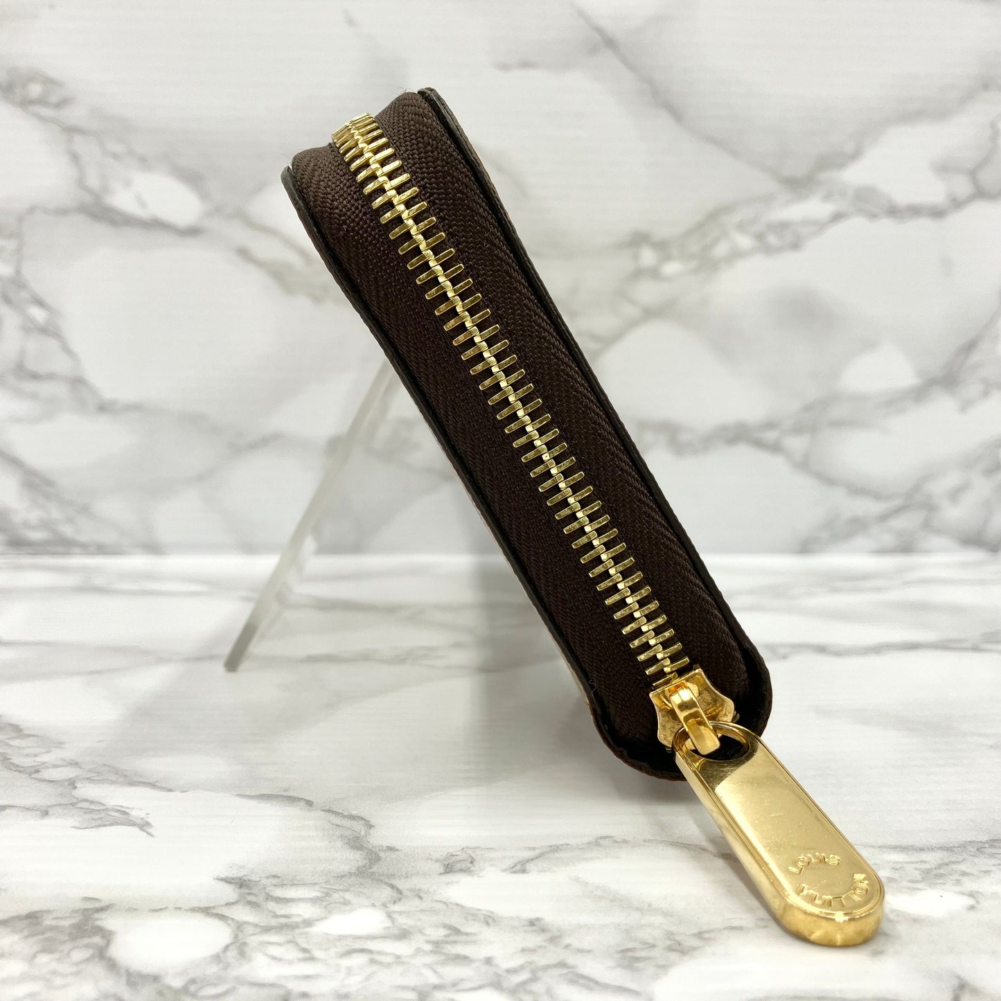 Louis Vuitton Giant Monogram Zippy Crossbody