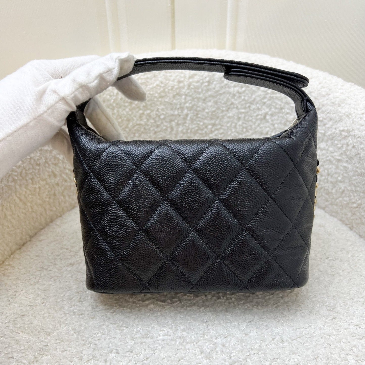 Chanel 25C Quilted Hobo Clutch on Chain in Black Caviar and LGHW (Model: AP4386) Shoulder Bag