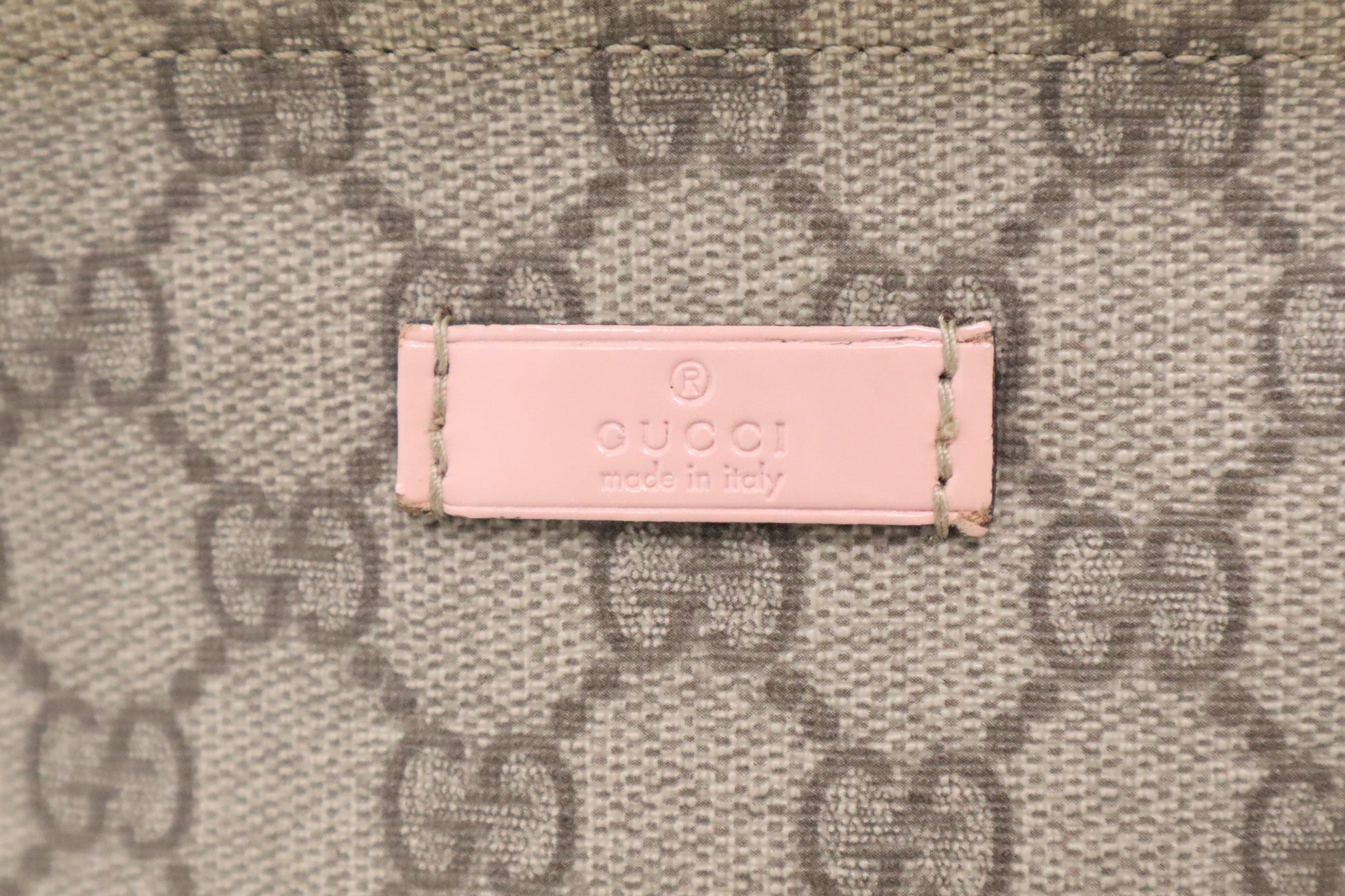 Gucci Small Crossbody in GG Supreme Canvas