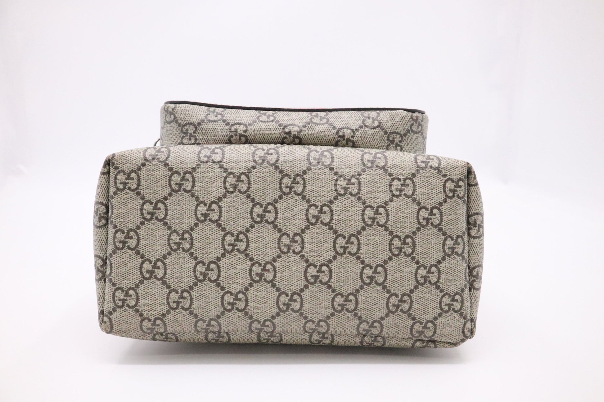Gucci Blooms Backpack in GG Supreme Canvas