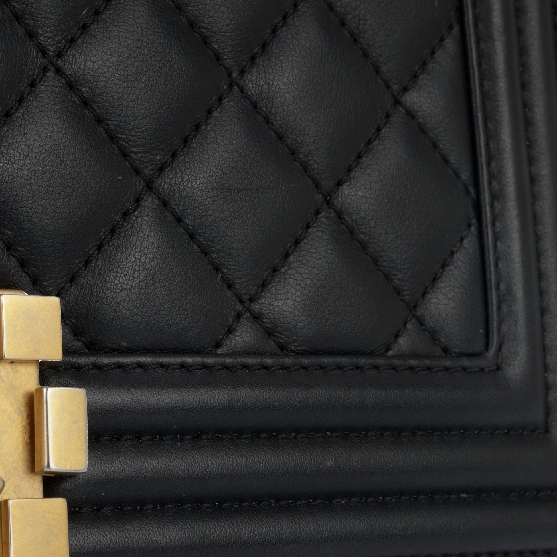 Chanel Boy Bag - Old Medium