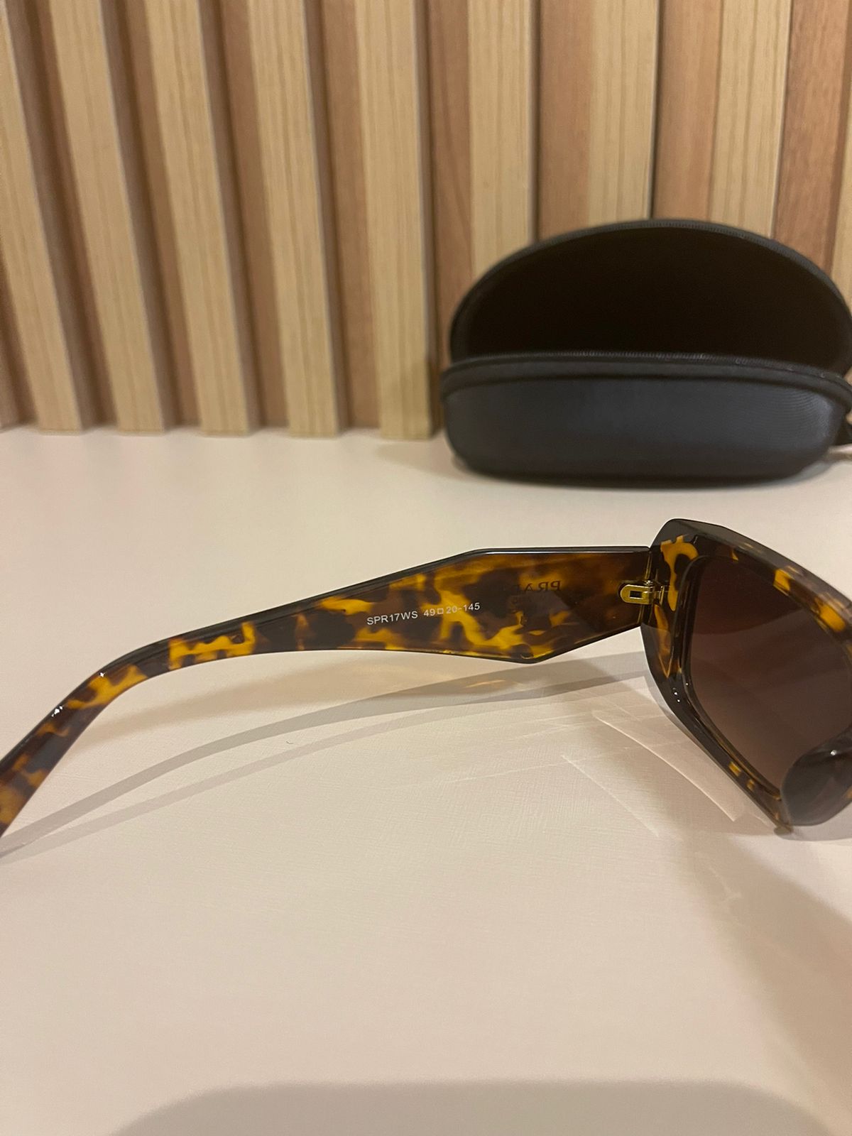 ÓCULOS DE SOL Prada Luxury Handbag