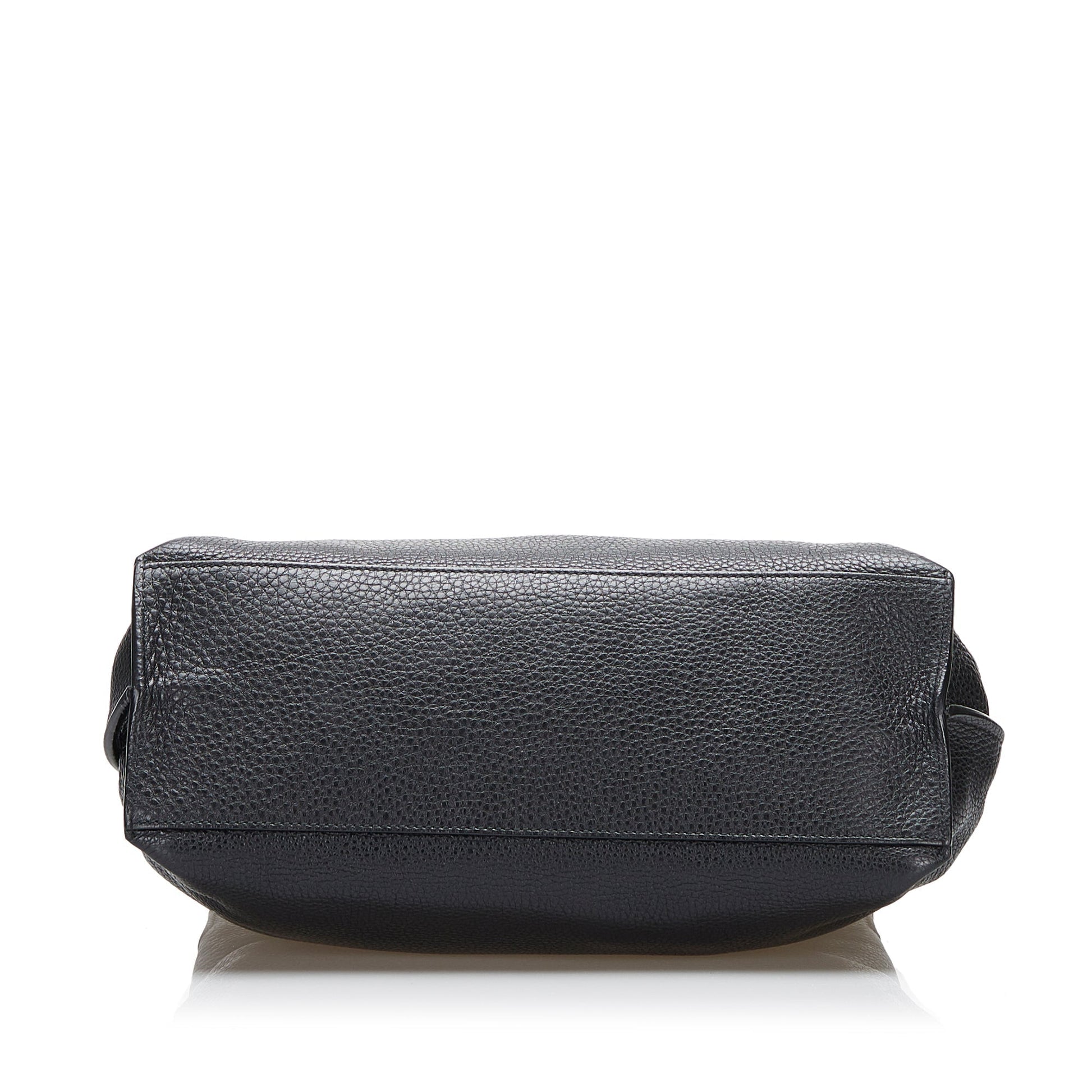 Gucci Twist Leather Top Handle Handbag