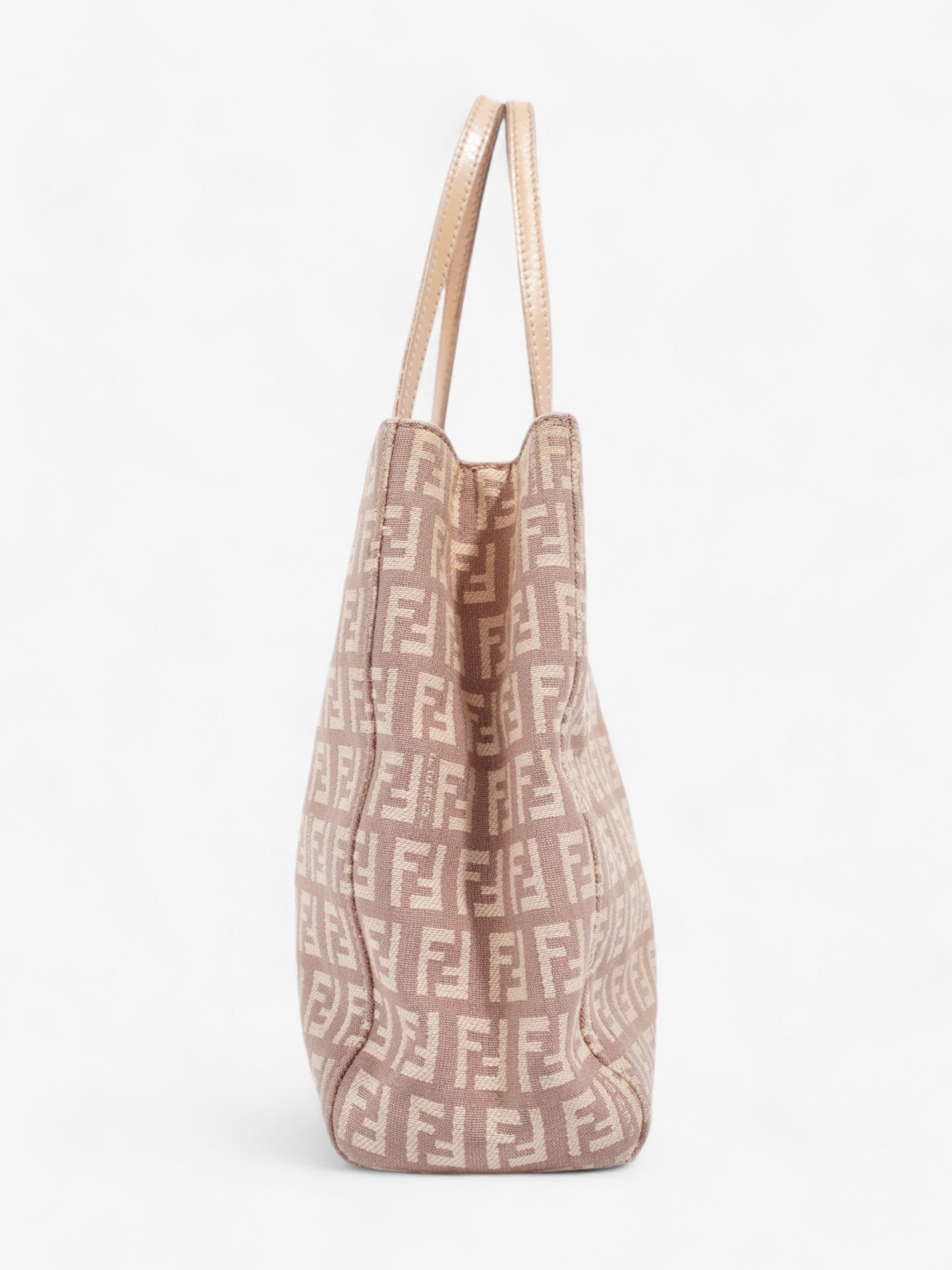 Fendi Tote Nude / Cream Cloth