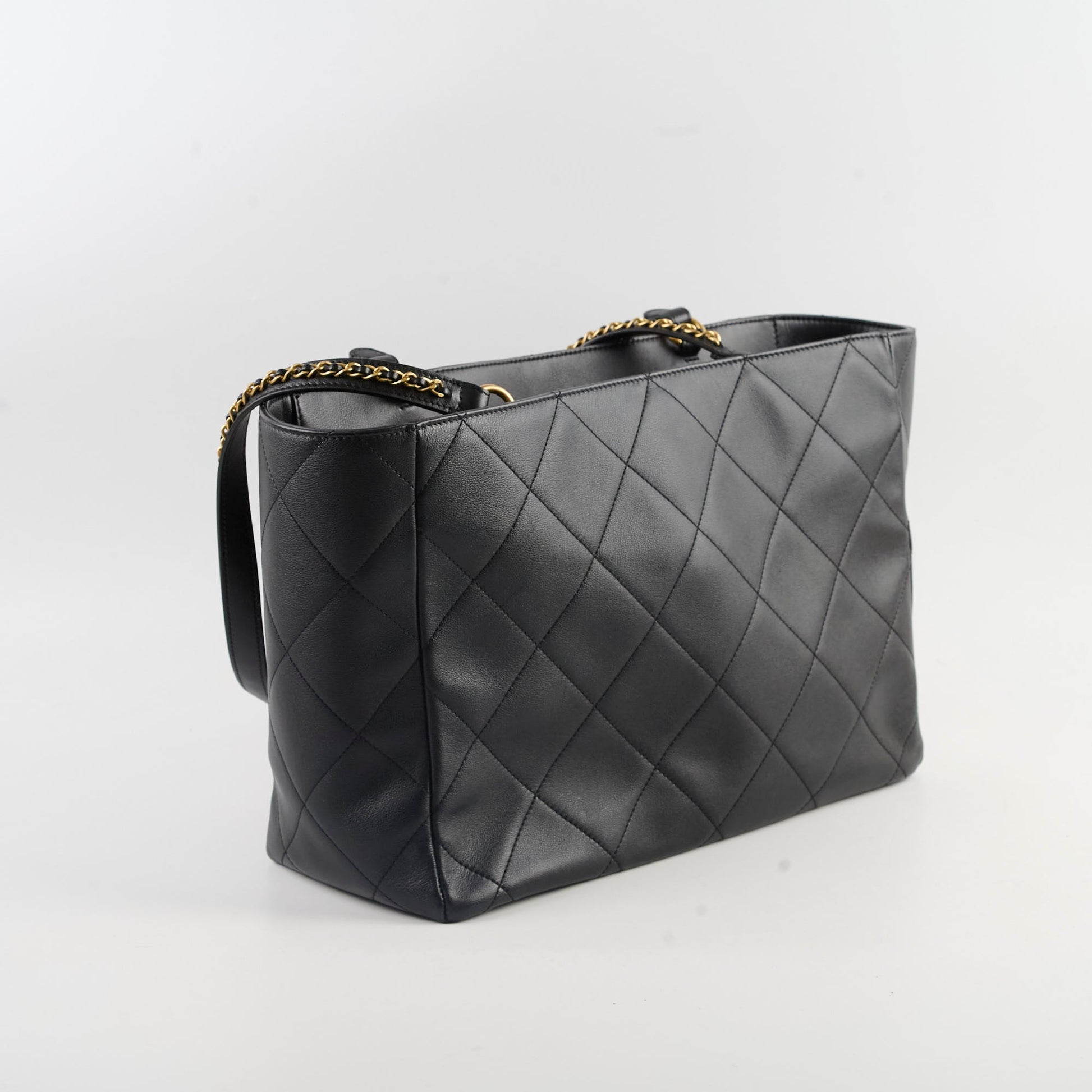 Chanel Tote Bag - Lynora Bags