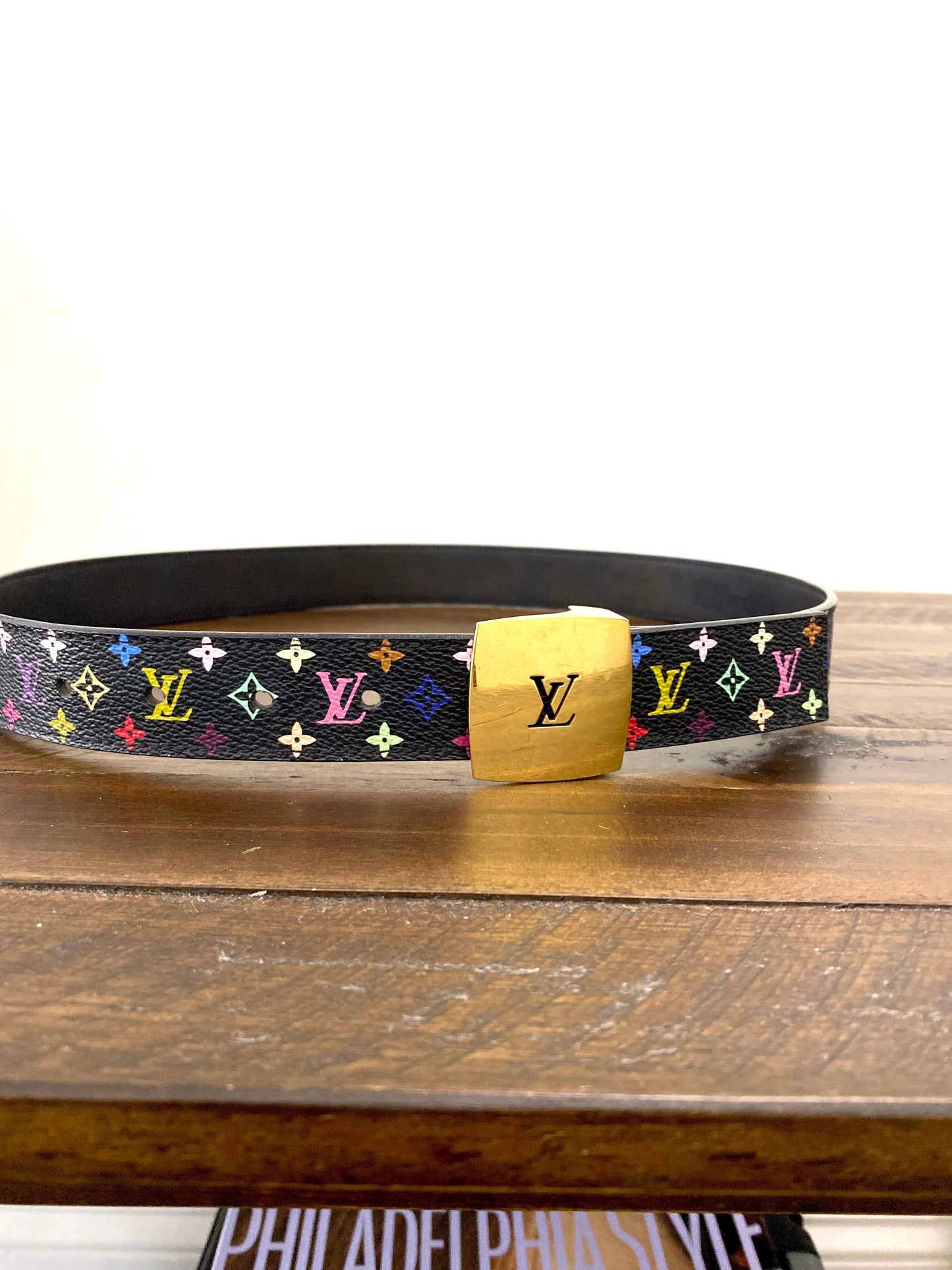 LOUIS VUITTON MULTICOLOR MONOGRAM LV CUT BELT