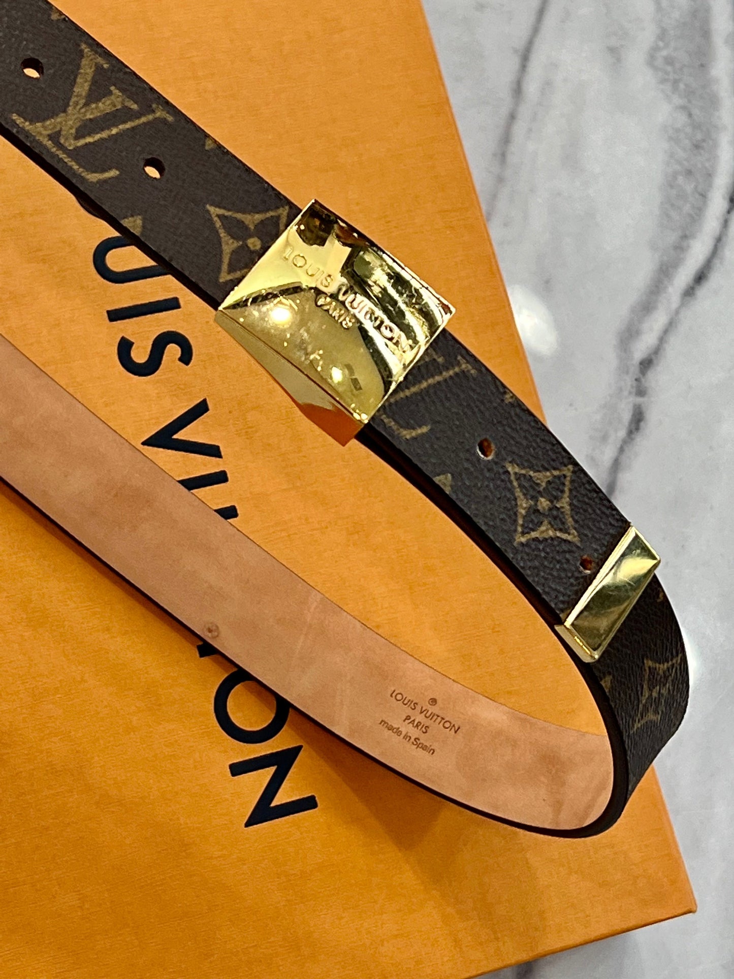 LOUIS VUITTON MONOGRAM CEINTURE CARRE BELT