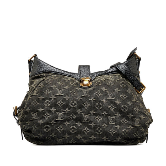 Louis Vuitton Monogram Mahina XS (SHG-XuZRDO)