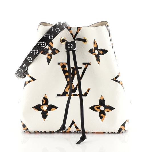 Louis Vuitton | NeoNoe Monogram Giant Jungle Crossbody
