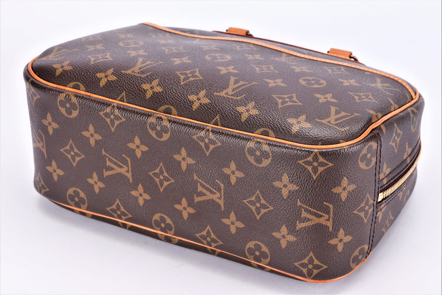 LOUIS VUITTON MONOGRAM CANVAS DEAUVILLE ( ), NO DUST COVER Handbag