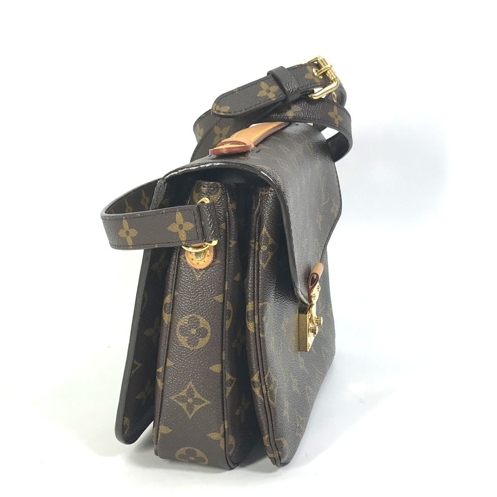 LOUIS VUITTON Handbag Monogram canvas Brown Monogram Pochette Metis MM Women