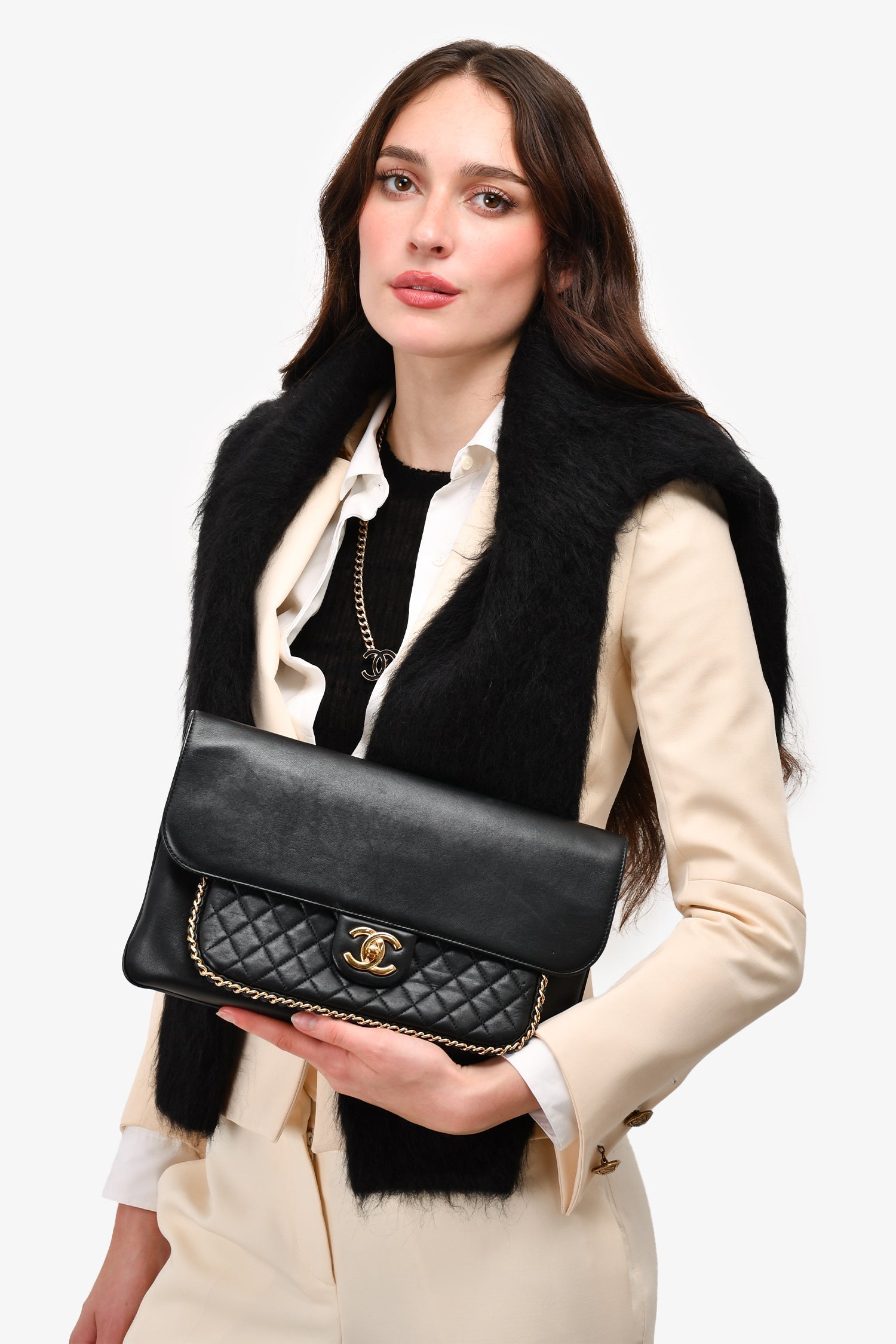 Chanel 2017/18 Black Lambskin 'Unchained' CC Clutch