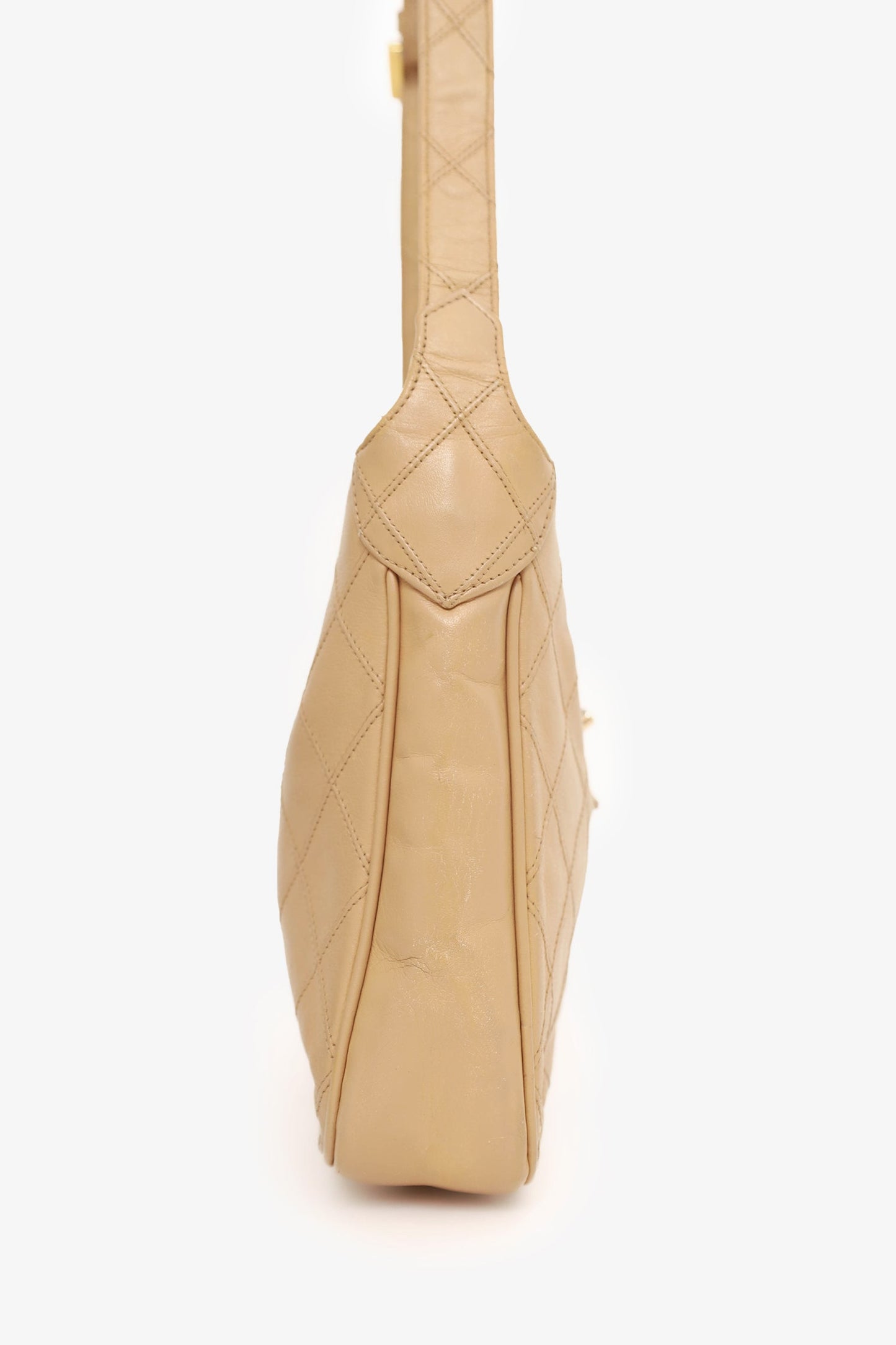Chanel 1986-88 Beige Quilted Lambskin CC Hobo Shoulder Bag with Pouch