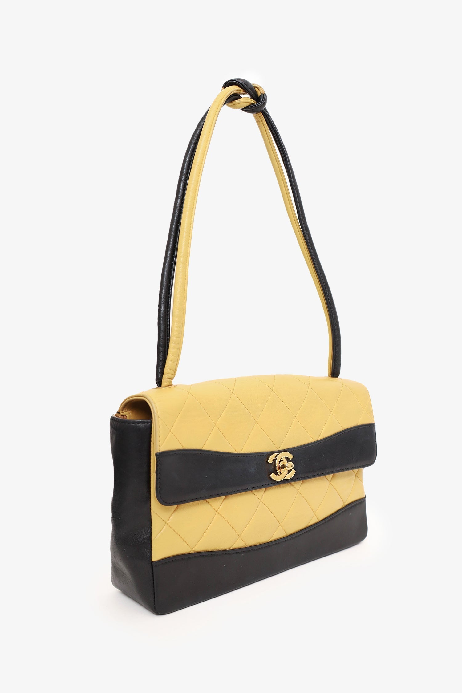 Chanel 2000-02 Beige/Black Quilted Lambskin Tie Knot Flap Bag