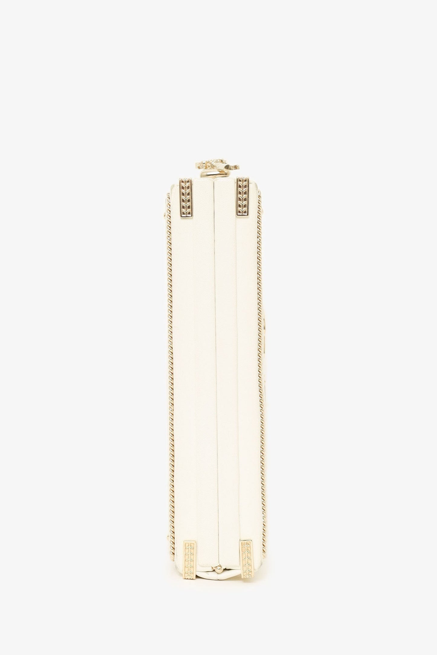 Chanel 2017-18 White Lambskin -Cosmopolite Coco In Ritz Clutch with Chain