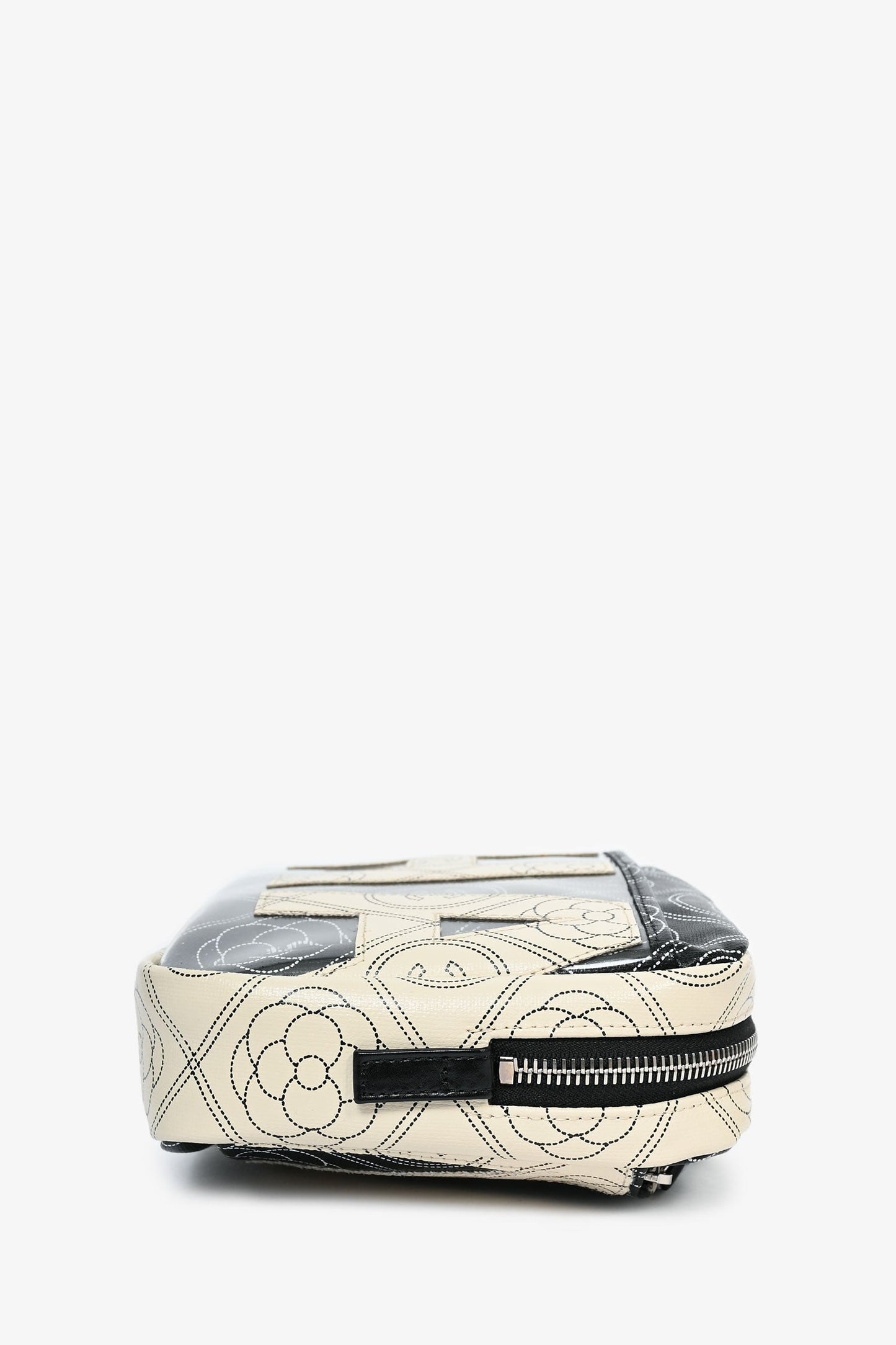 Chanel 2017/18 Black/White Coated Canvas Camellia Logo Camera Bag with Strap