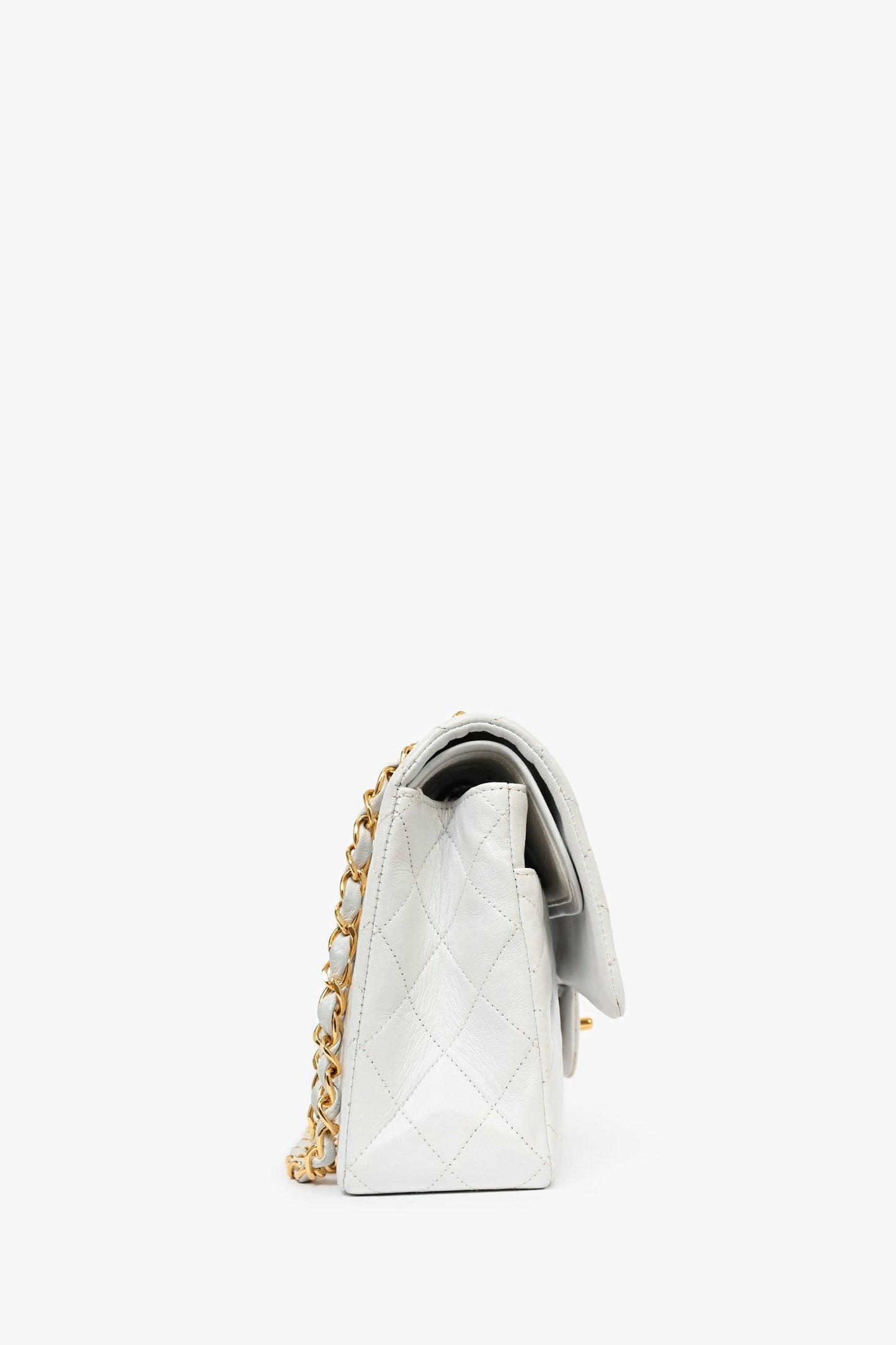 Chanel 1991-94 White Quilted Leather Medium Double Flap (Refurbished) Shoulder Bag