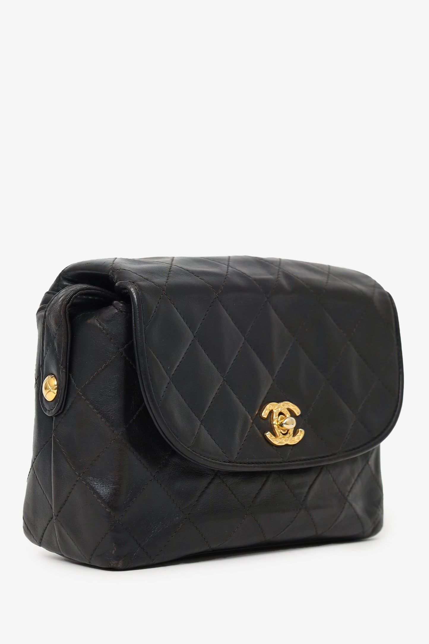 Chanel 1991-94 Black Lambskin Round Flap Shoulder Bag